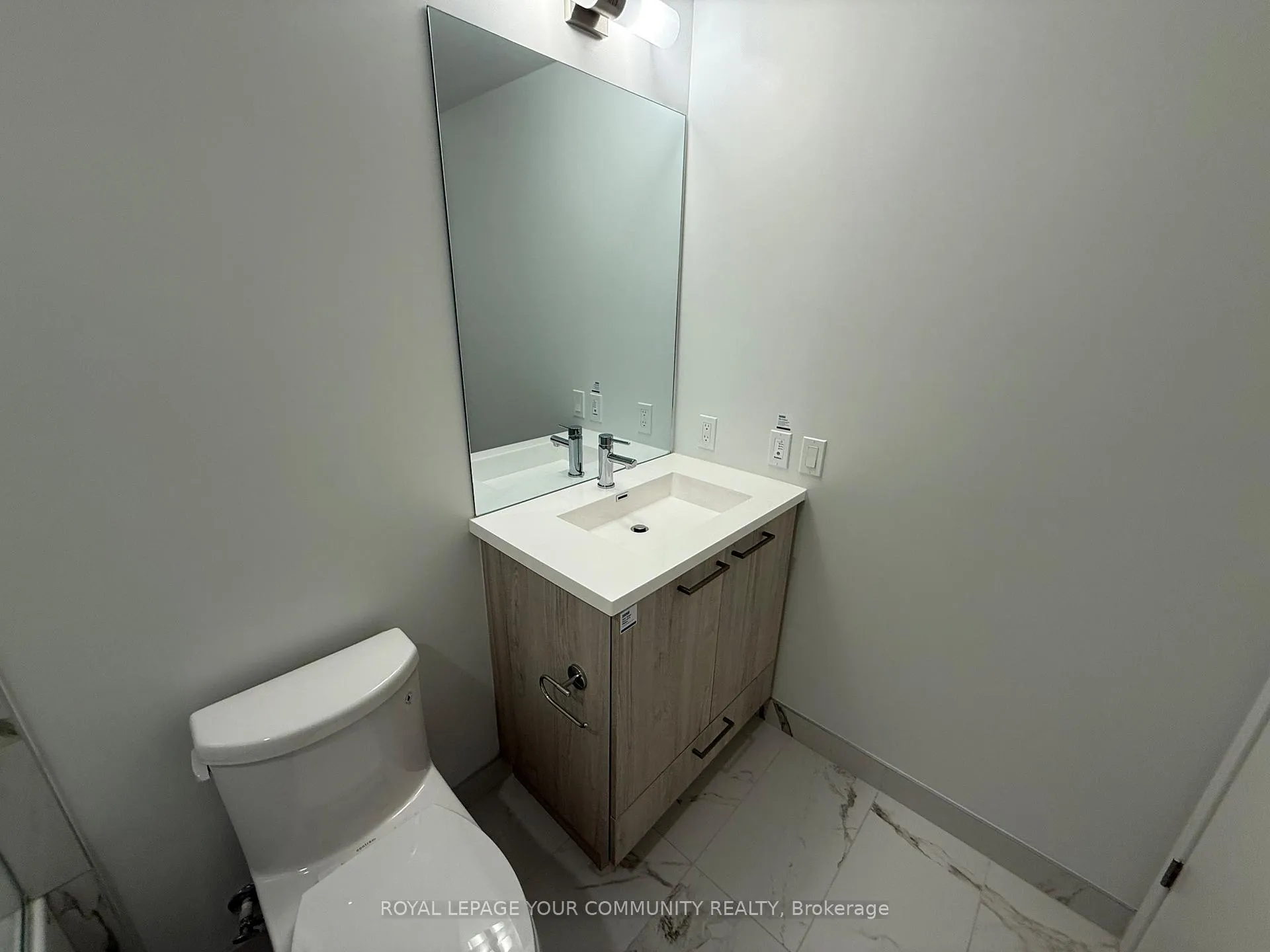 Photo 10 of Unit 1112, 195 Commerce Street, Vaughan, Vaughan Corporate Centre — HOMEH