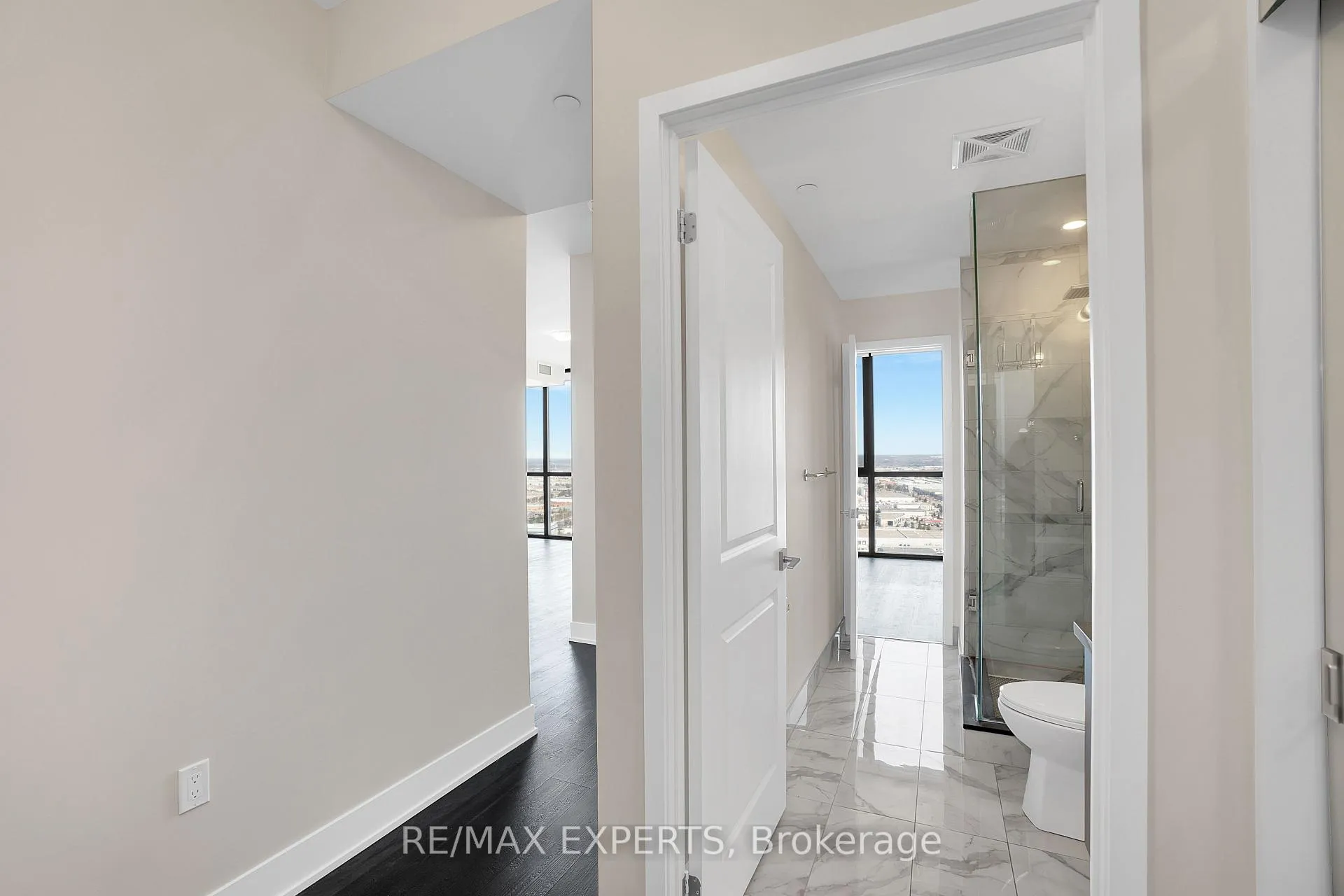 Photo 11 of Unit 3107, 2908 Highway 7 Road, Vaughan, Concord — HOMEH