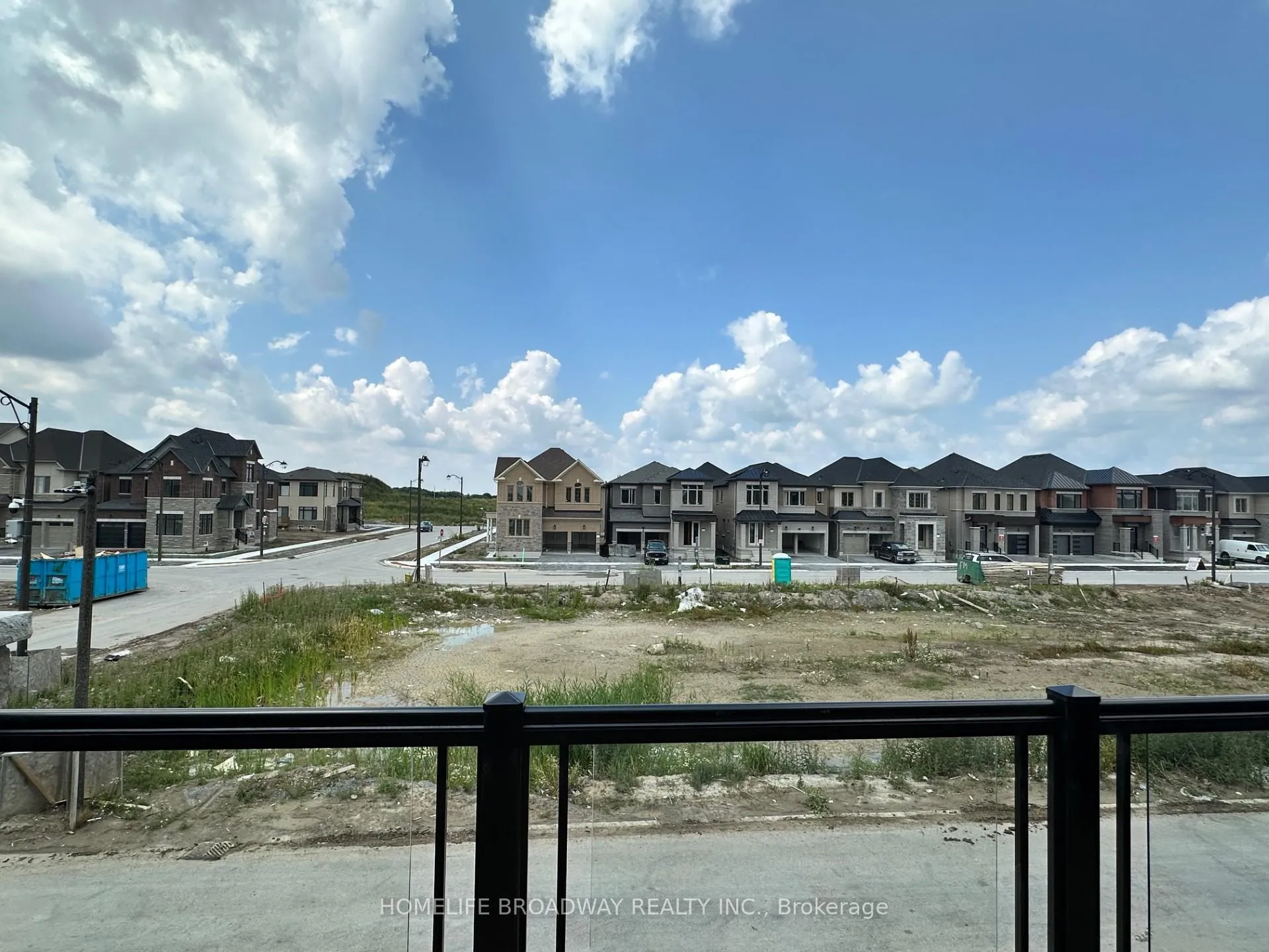 Photo 13 of 46 Selina Rose Street, Markham, Rural Markham — HOMEH