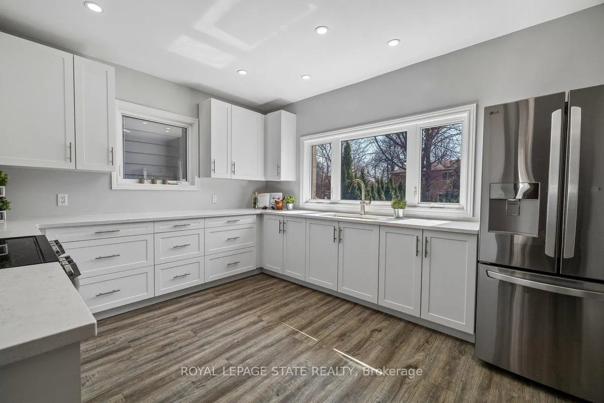 Photo 8 of 56 James Street, Hamilton, Dundas — HOMEH