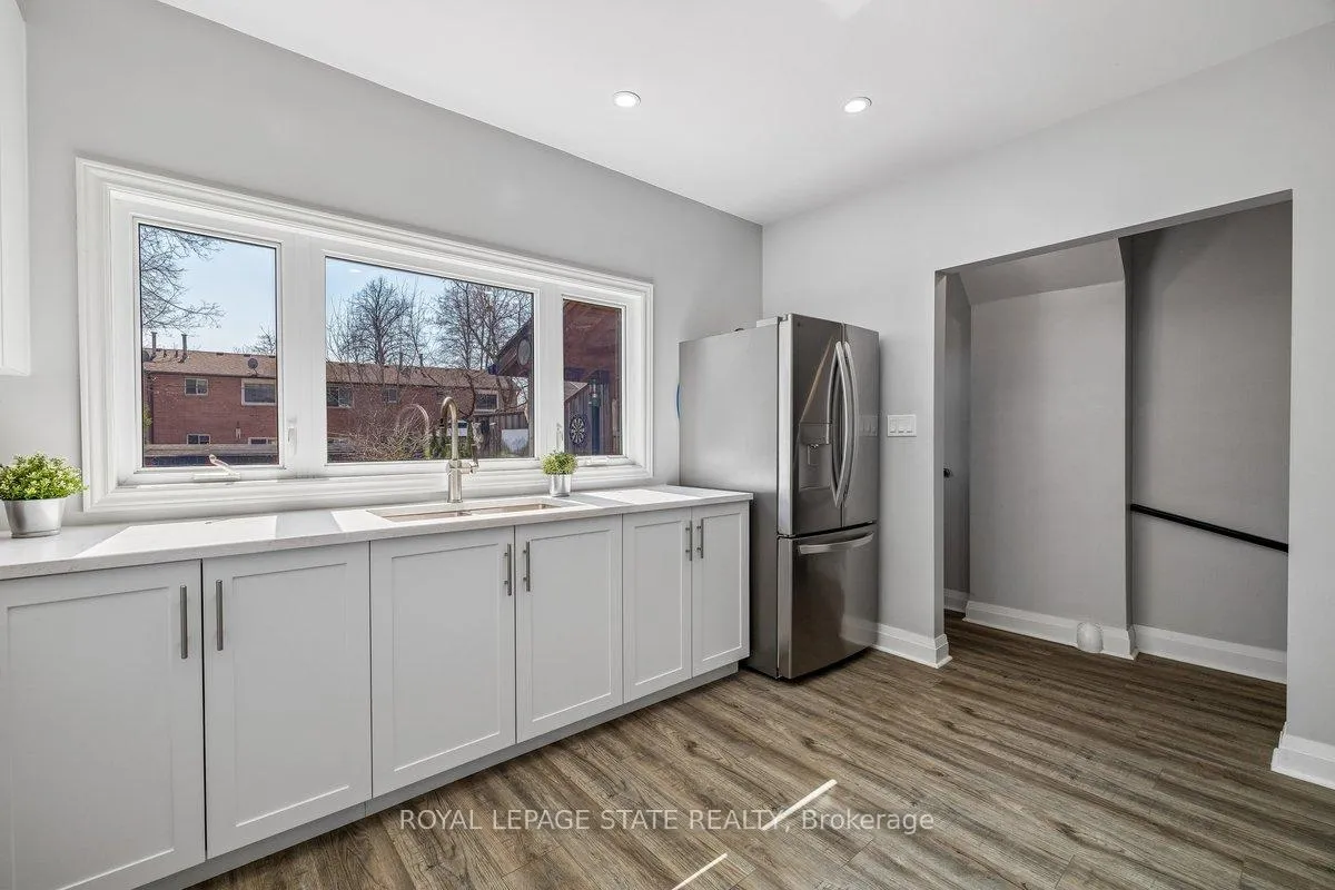 Photo 11 of 56 James Street, Hamilton, Dundas — HOMEH