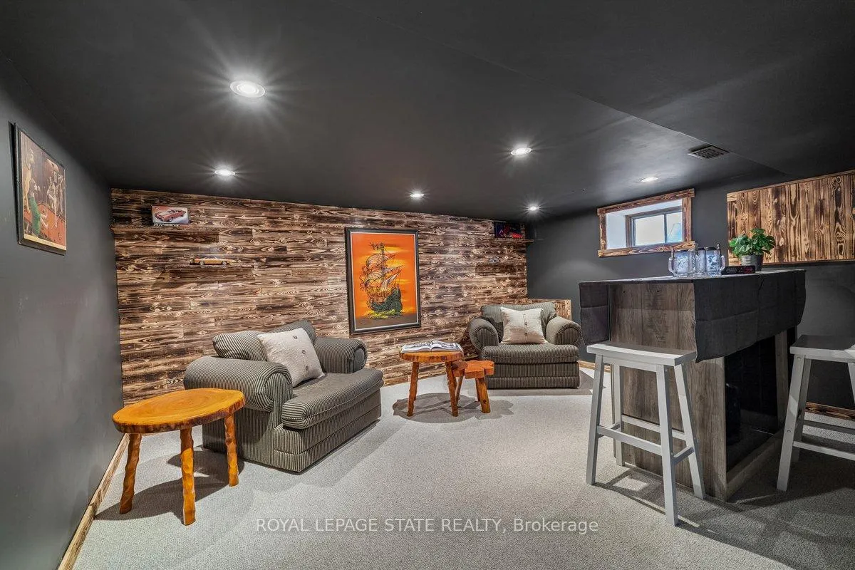 Photo 22 of 56 James Street, Hamilton, Dundas — HOMEH