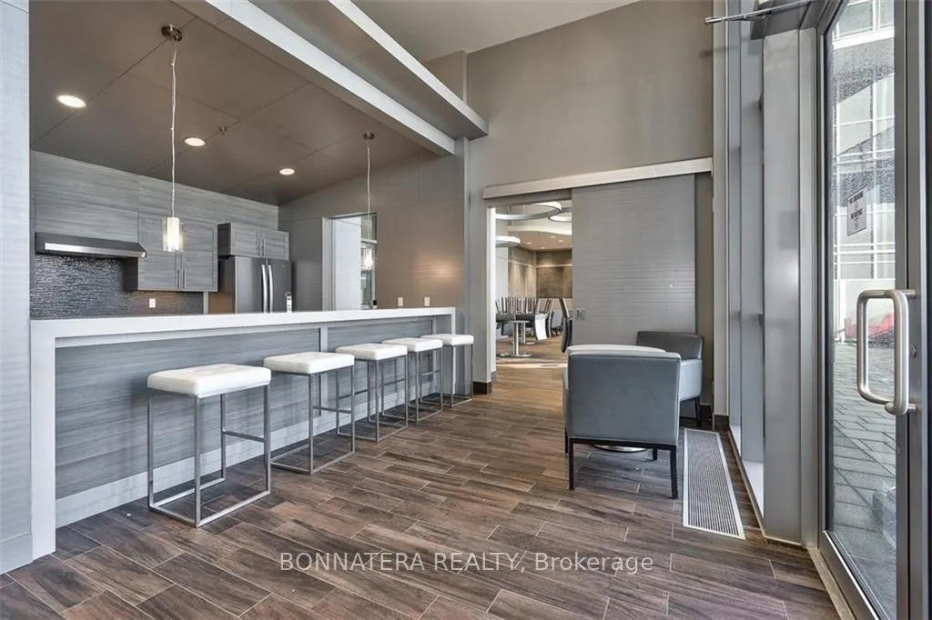 Photo 12 of Unit 1202, 2081 Fairview Street, Burlington, Freeman — HOMEH