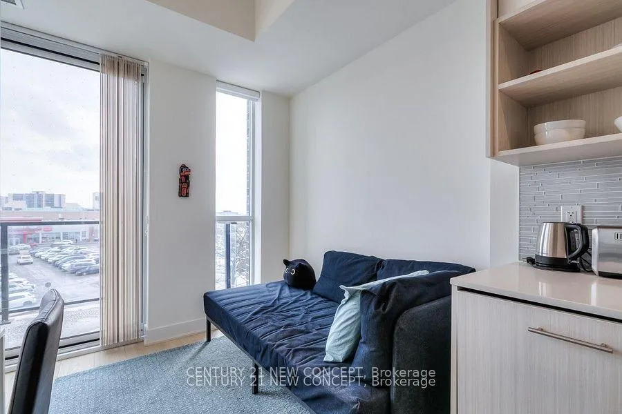 Photo 5 of Unit 402, 128 Fairview Mall Drive, North York, Don Valley Village — HOMEH
