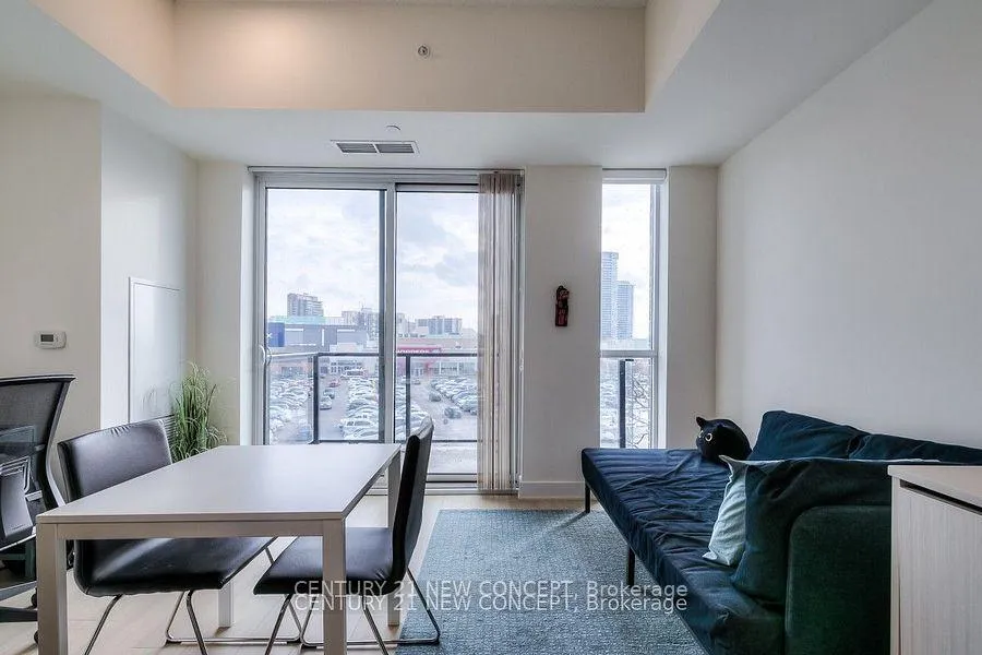 Photo 6 of Unit 402, 128 Fairview Mall Drive, North York, Don Valley Village — HOMEH