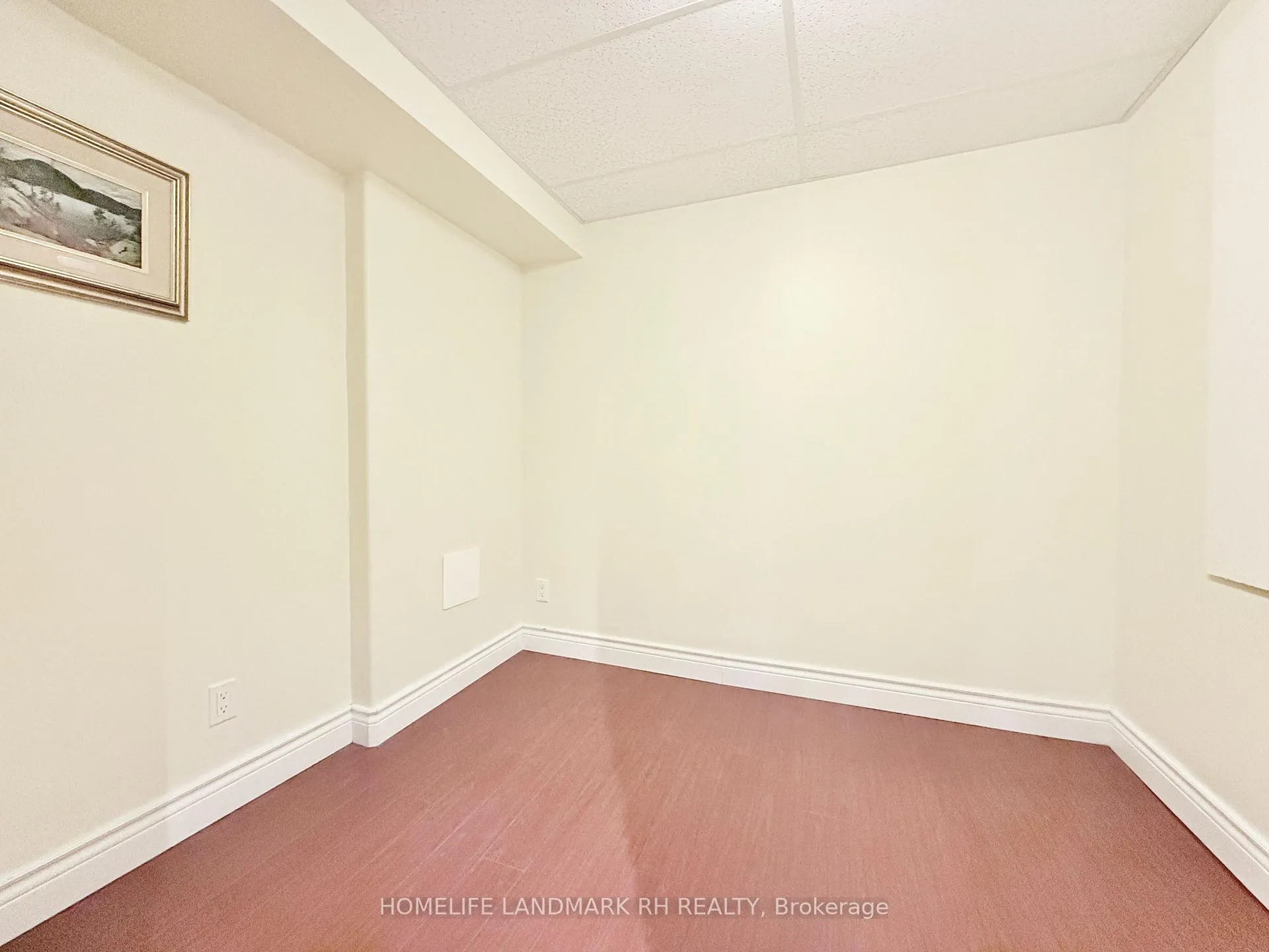 Photo 12 of Unit BSMT, 24 Spring Farm Road, Aurora, Bayview Northeast — HOMEH