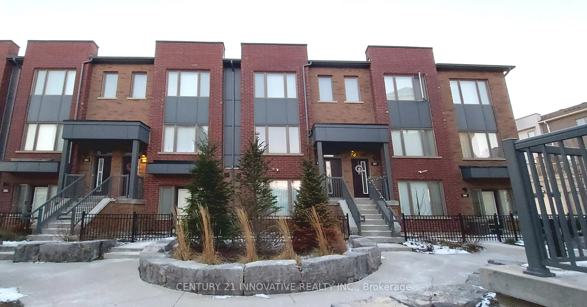 Photo 1 of Unit 306, 1525 Kingston Road, Pickering, Town Centre — HOMEH