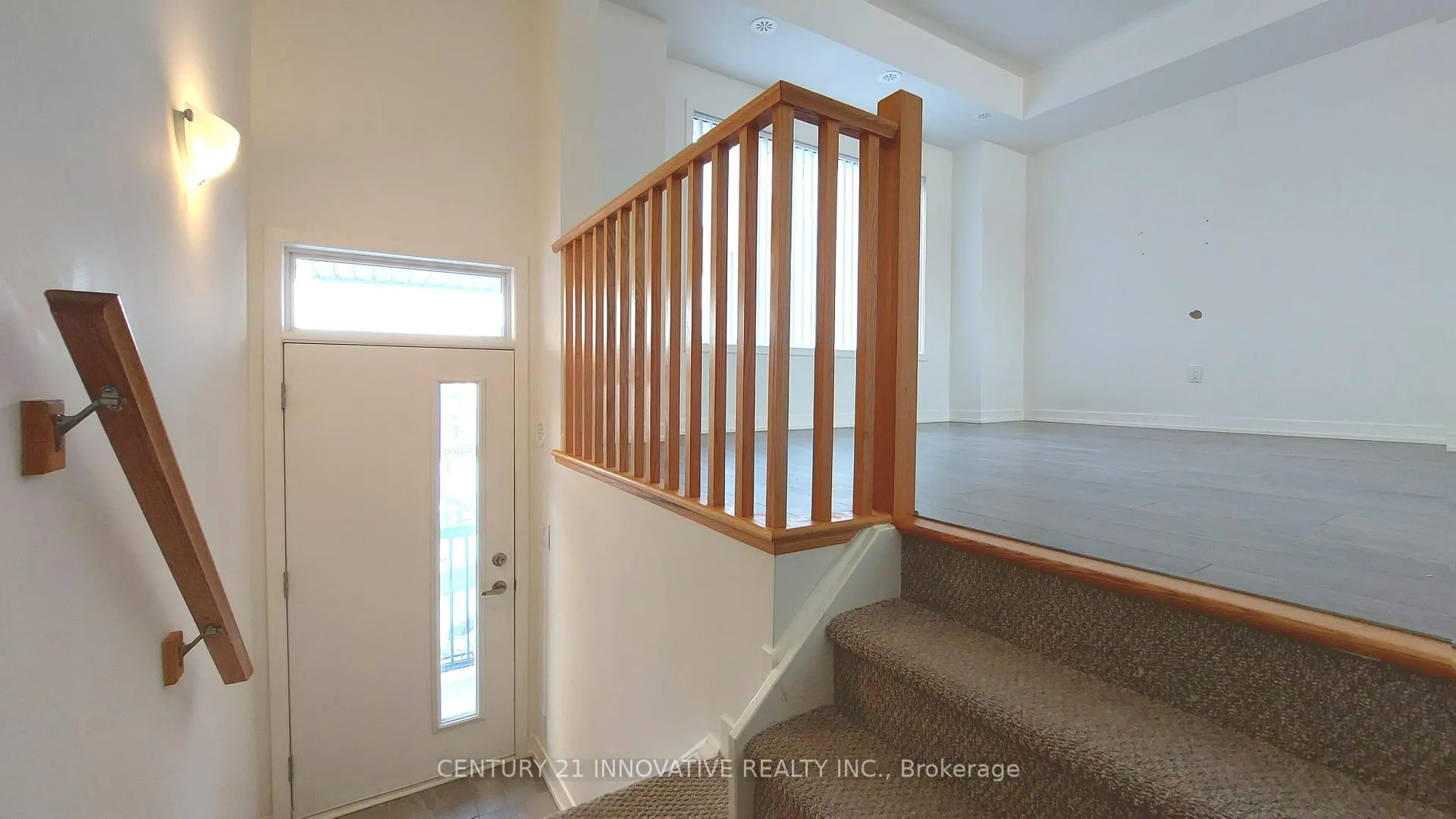 Photo 3 of Unit 306, 1525 Kingston Road, Pickering, Town Centre — HOMEH