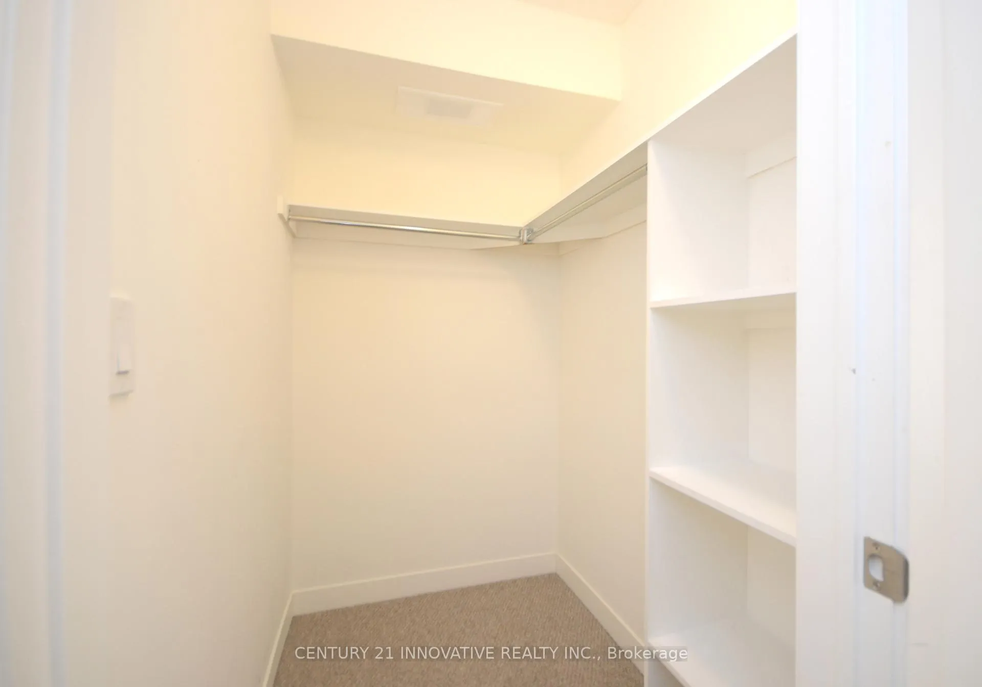 Photo 18 of Unit 306, 1525 Kingston Road, Pickering, Town Centre — HOMEH