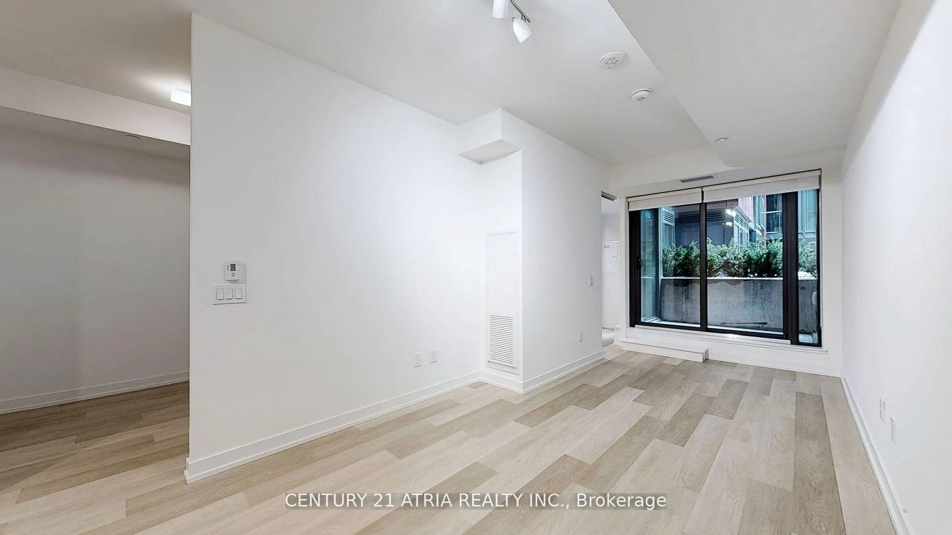 Photo 2 of Unit 201, 28 Eastern Avenue, Toronto, Moss Park — HOMEH