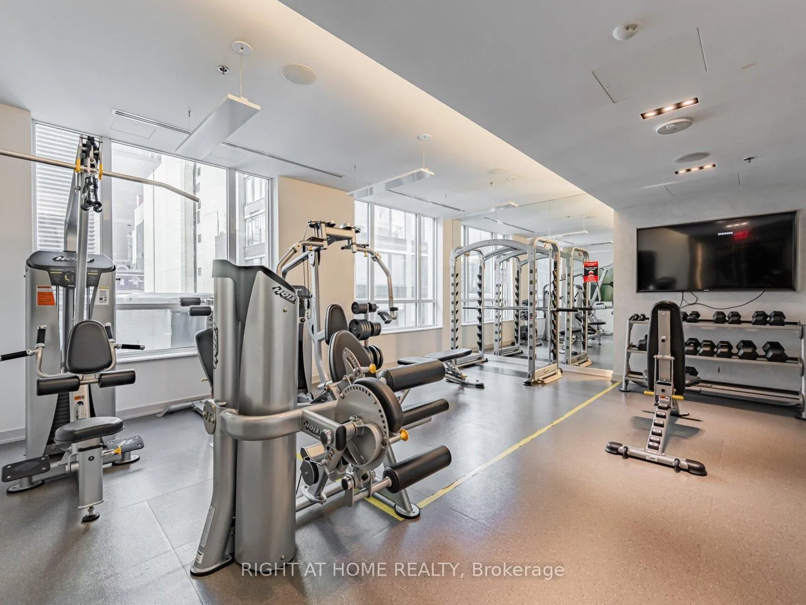 Photo 27 of Unit 813, 88 Scott Street, Toronto, Church-Yonge Corridor — HOMEH
