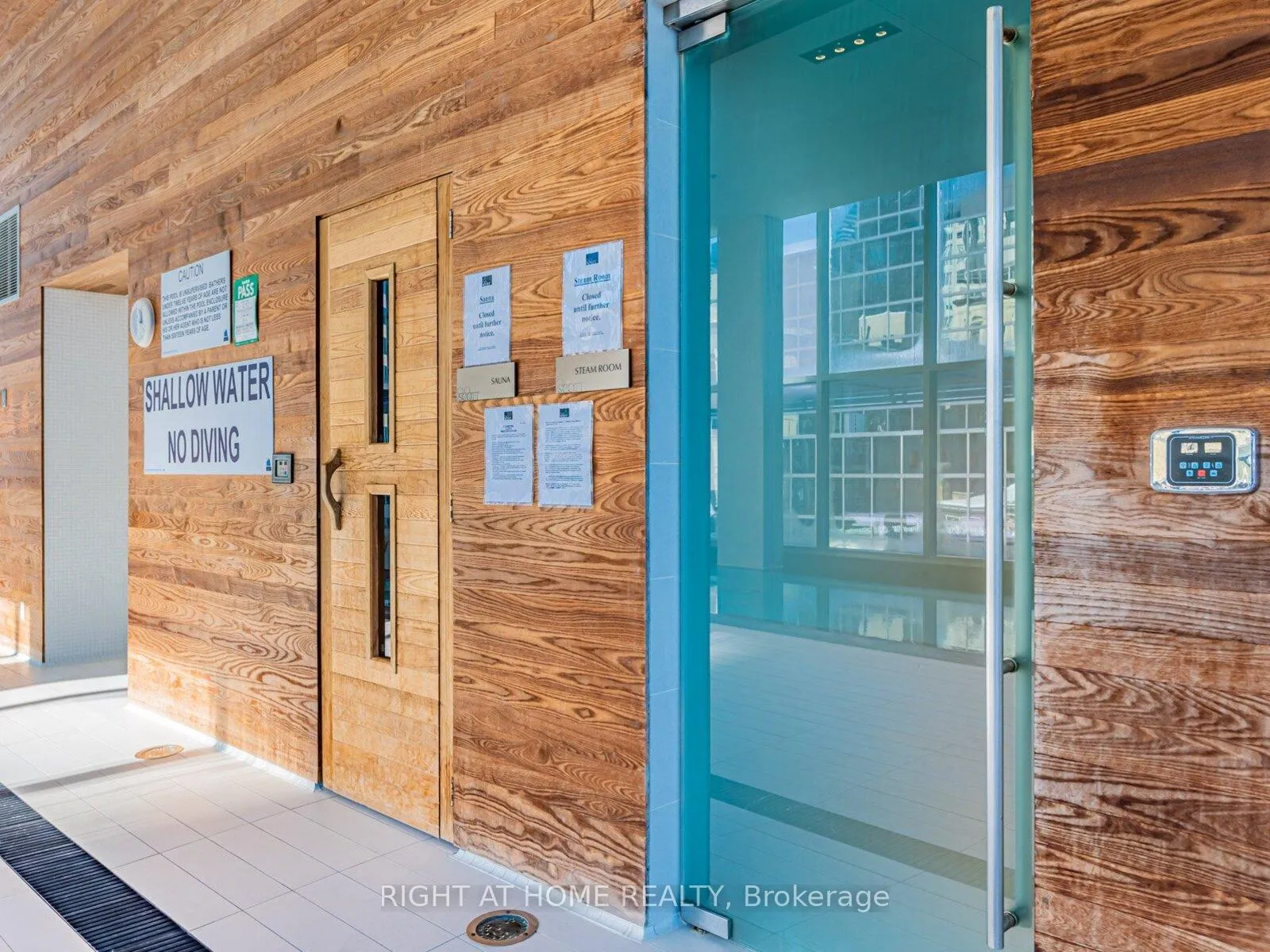 Photo 28 of Unit 813, 88 Scott Street, Toronto, Church-Yonge Corridor — HOMEH
