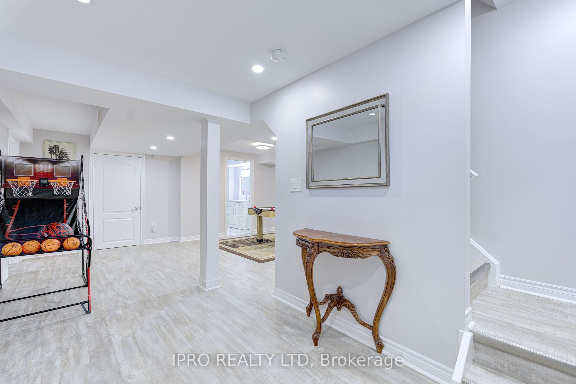 Photo 18 of 21 Trailview Lane, Caledon, Bolton West — HOMEH
