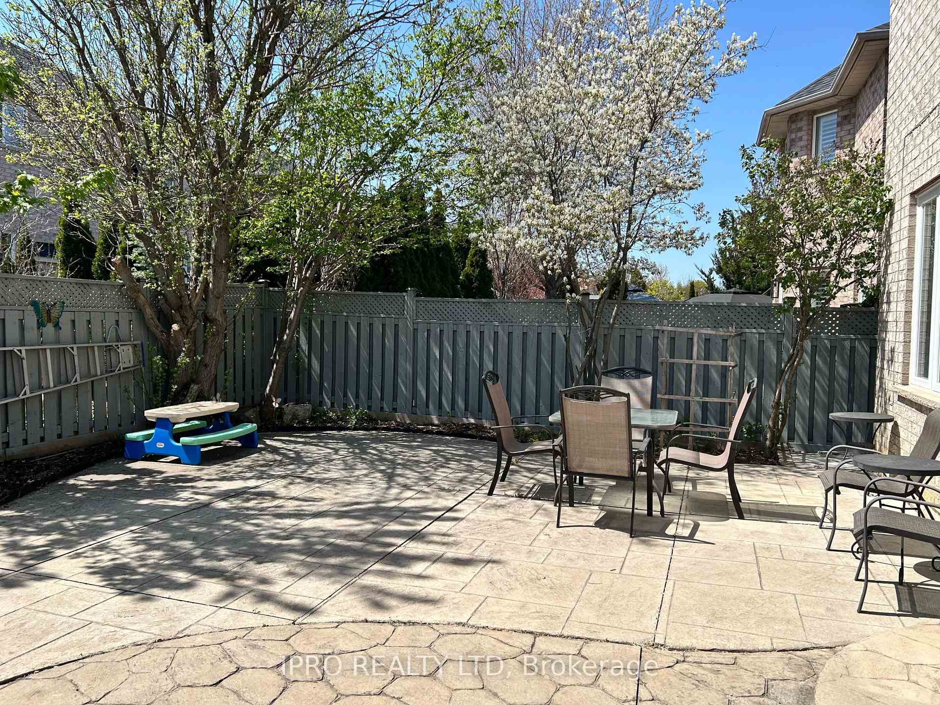 Photo 21 of 21 Trailview Lane, Caledon, Bolton West — HOMEH