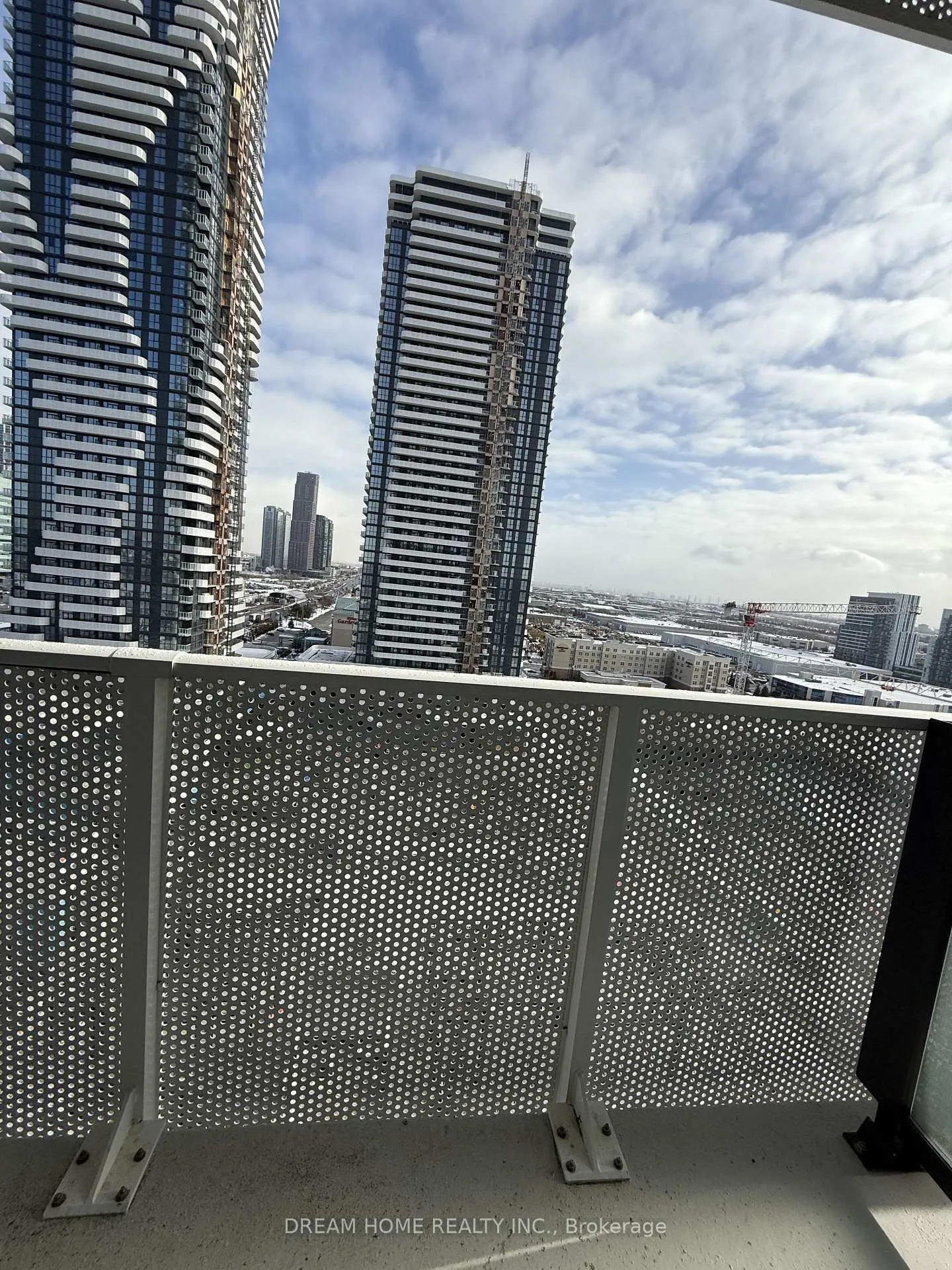 Photo 8 of Unit 1816, 195 Commerce Street, Vaughan, Vaughan Corporate Centre — HOMEH