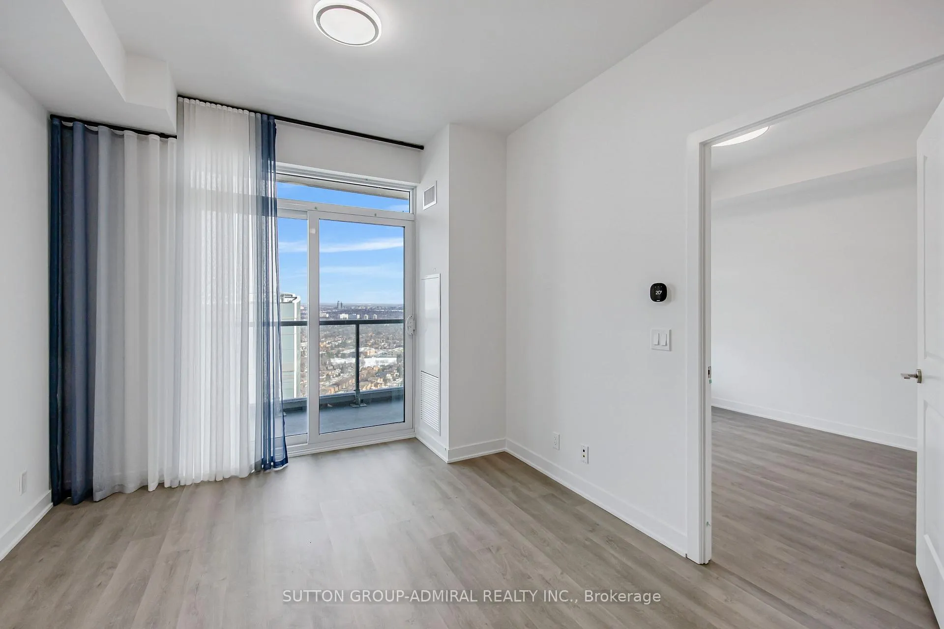 Photo 14 of Unit 3408, 30 Upper Mall Way, Vaughan, Brownridge — HOMEH