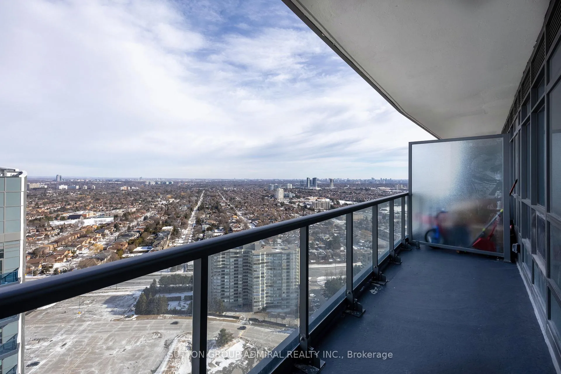 Photo 15 of Unit 3408, 30 Upper Mall Way, Vaughan, Brownridge — HOMEH
