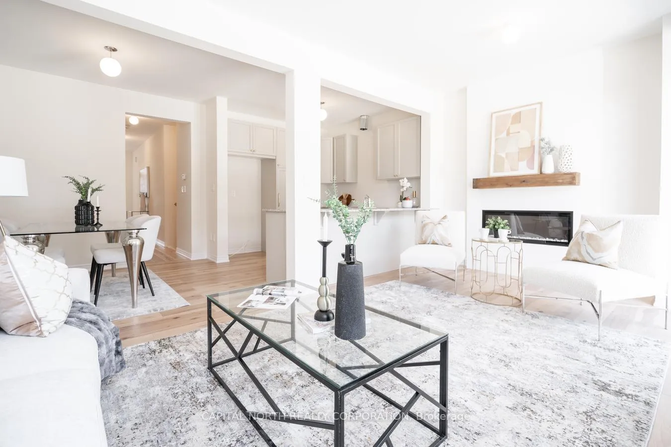Photo 14 of 557 Barons Street, Vaughan, Kleinburg — HOMEH