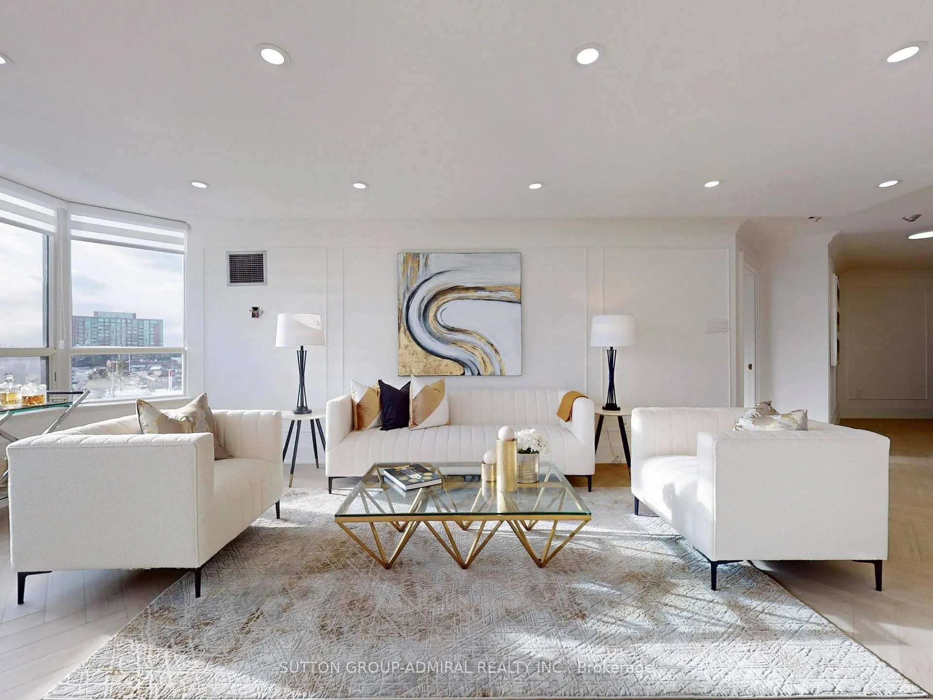 Photo 1 of Unit 513, 7 Townsgate Drive, Vaughan, Crestwood-Springfarm-Yorkhill — HOMEH