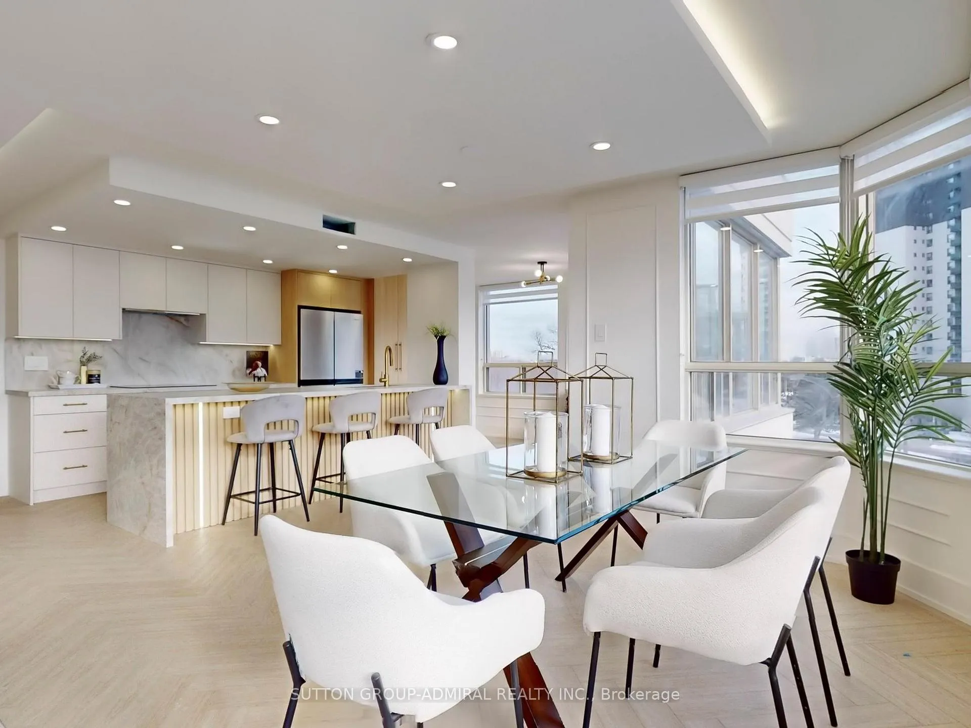 Photo 9 of Unit 513, 7 Townsgate Drive, Vaughan, Crestwood-Springfarm-Yorkhill — HOMEH