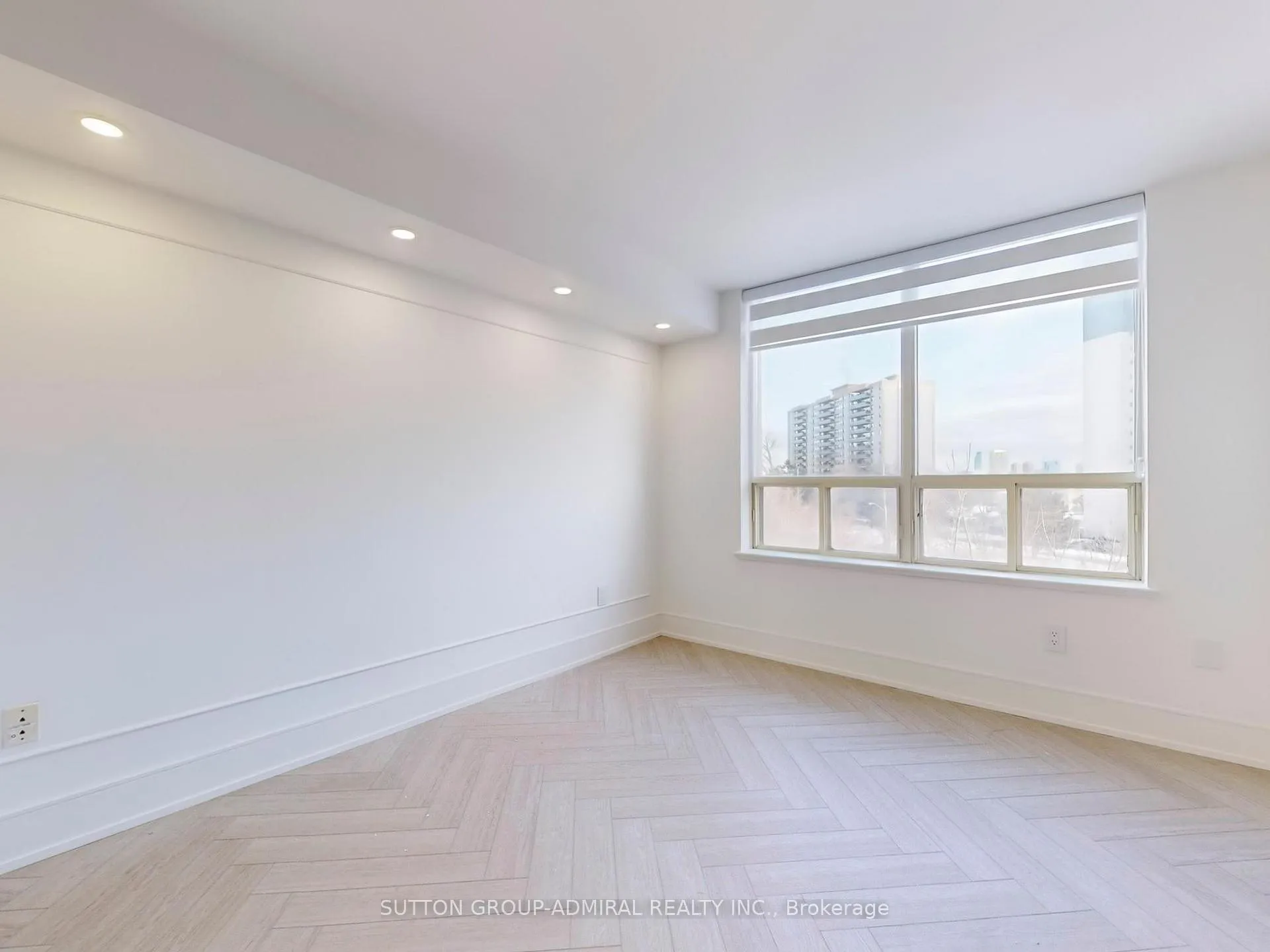 Photo 28 of Unit 513, 7 Townsgate Drive, Vaughan, Crestwood-Springfarm-Yorkhill — HOMEH