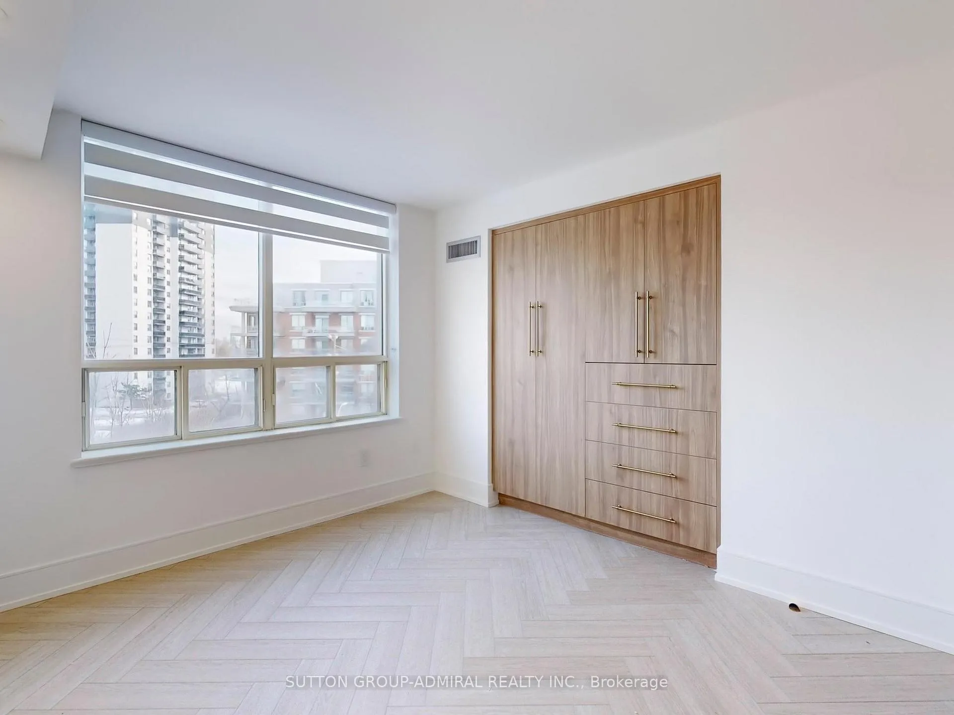 Photo 30 of Unit 513, 7 Townsgate Drive, Vaughan, Crestwood-Springfarm-Yorkhill — HOMEH