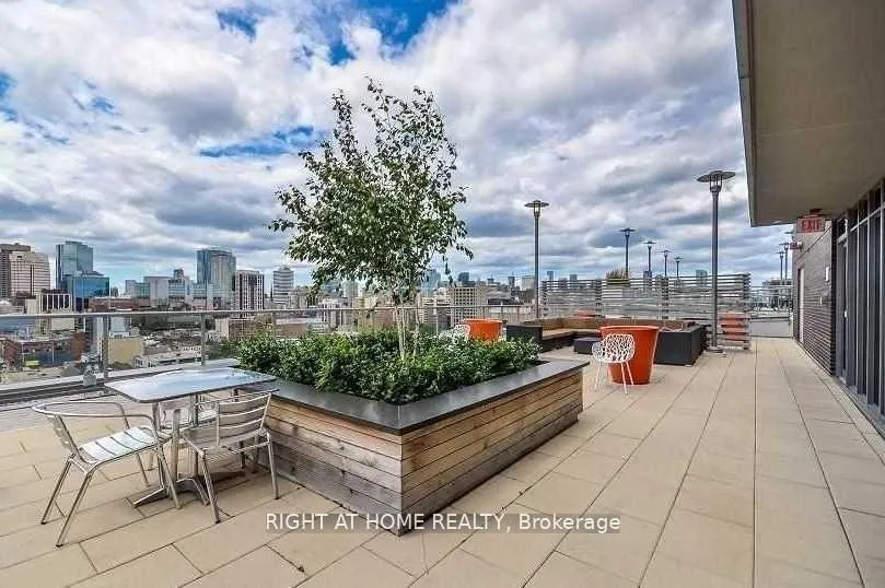 Photo 14 of Unit 1005, 320 Richmond Street E, Toronto, Moss Park — HOMEH