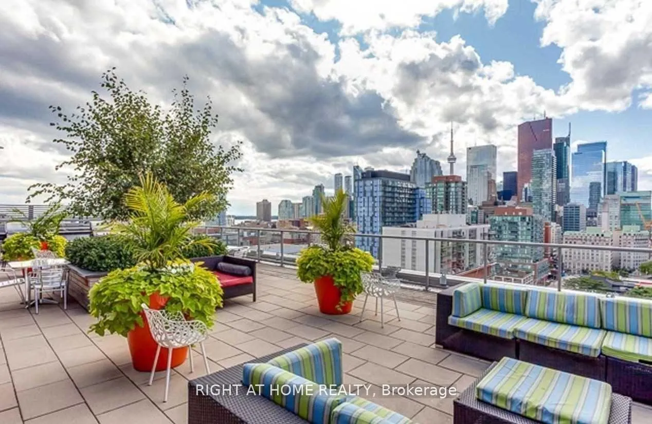 Photo 18 of Unit 1005, 320 Richmond Street E, Toronto, Moss Park — HOMEH