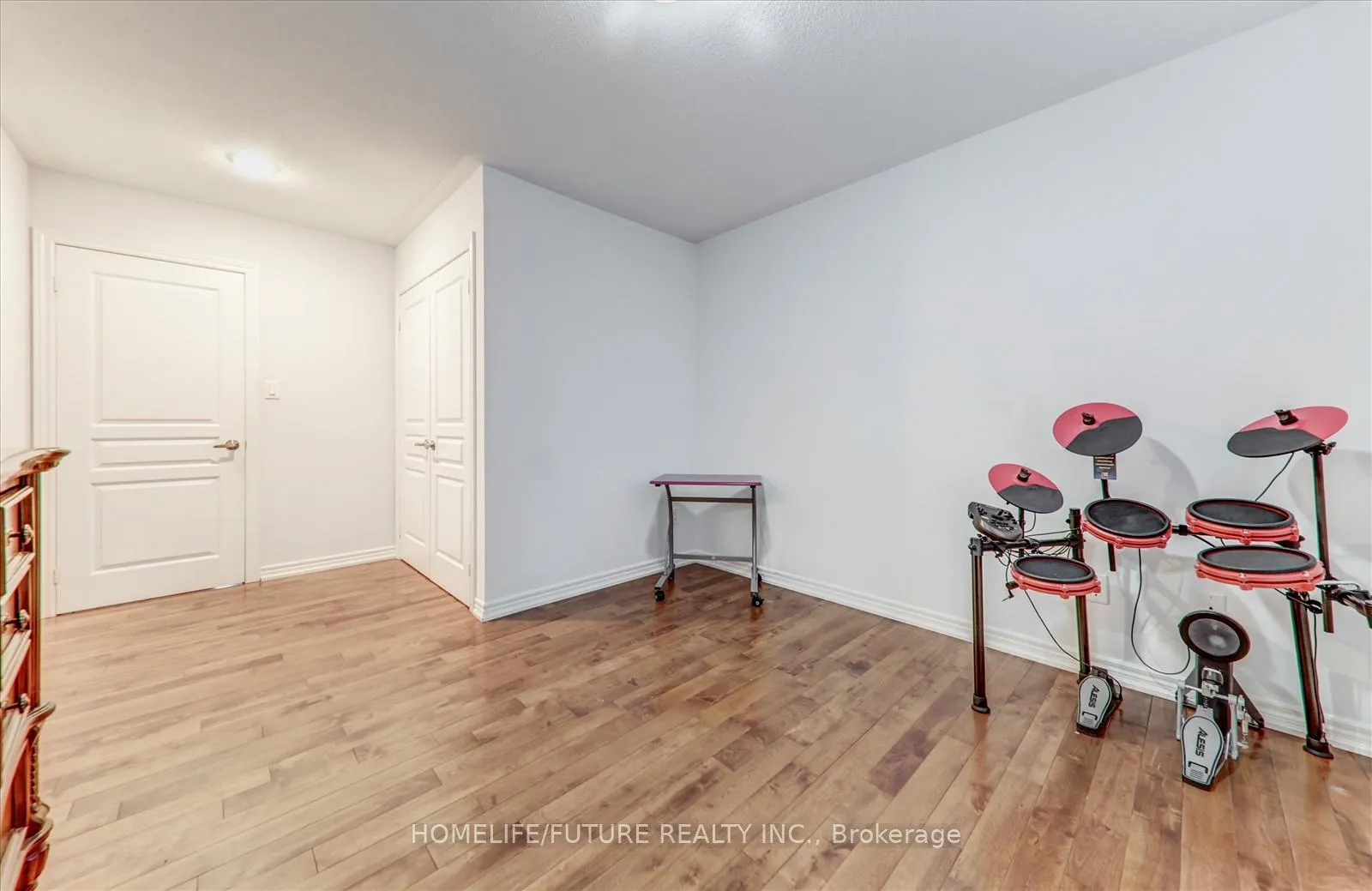 Photo 32 of 149 Stonechurch Crescent, Markham, Box Grove — HOMEH