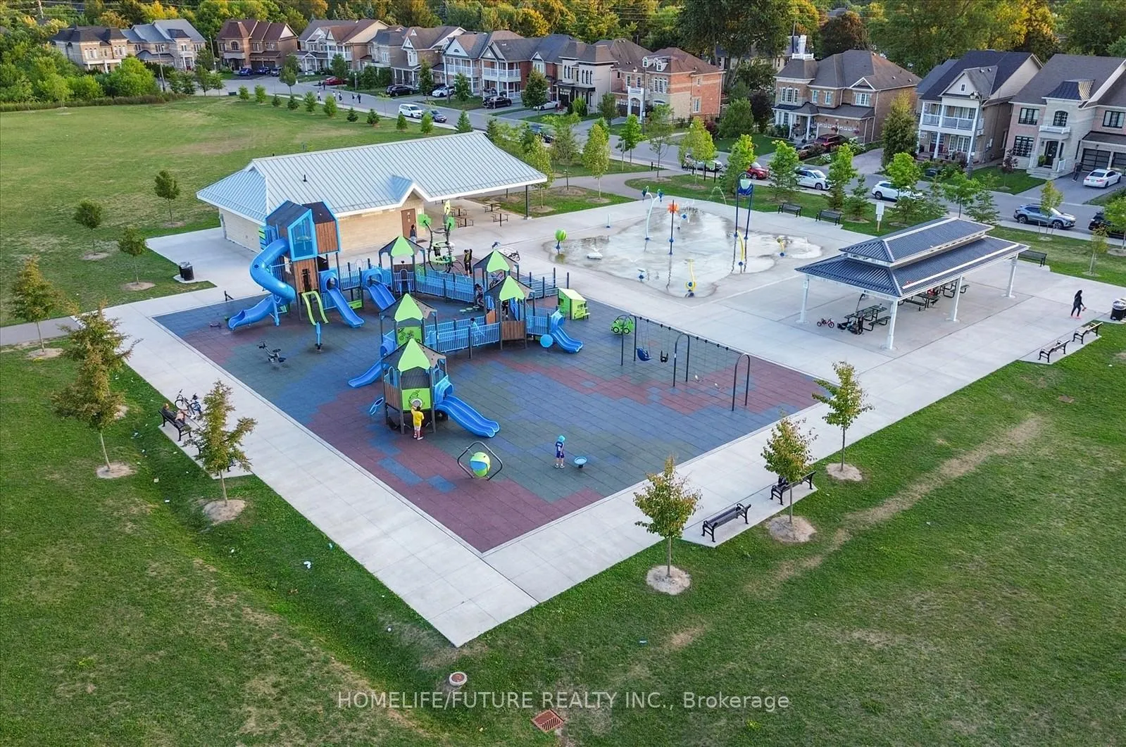 Photo 43 of 149 Stonechurch Crescent, Markham, Box Grove — HOMEH