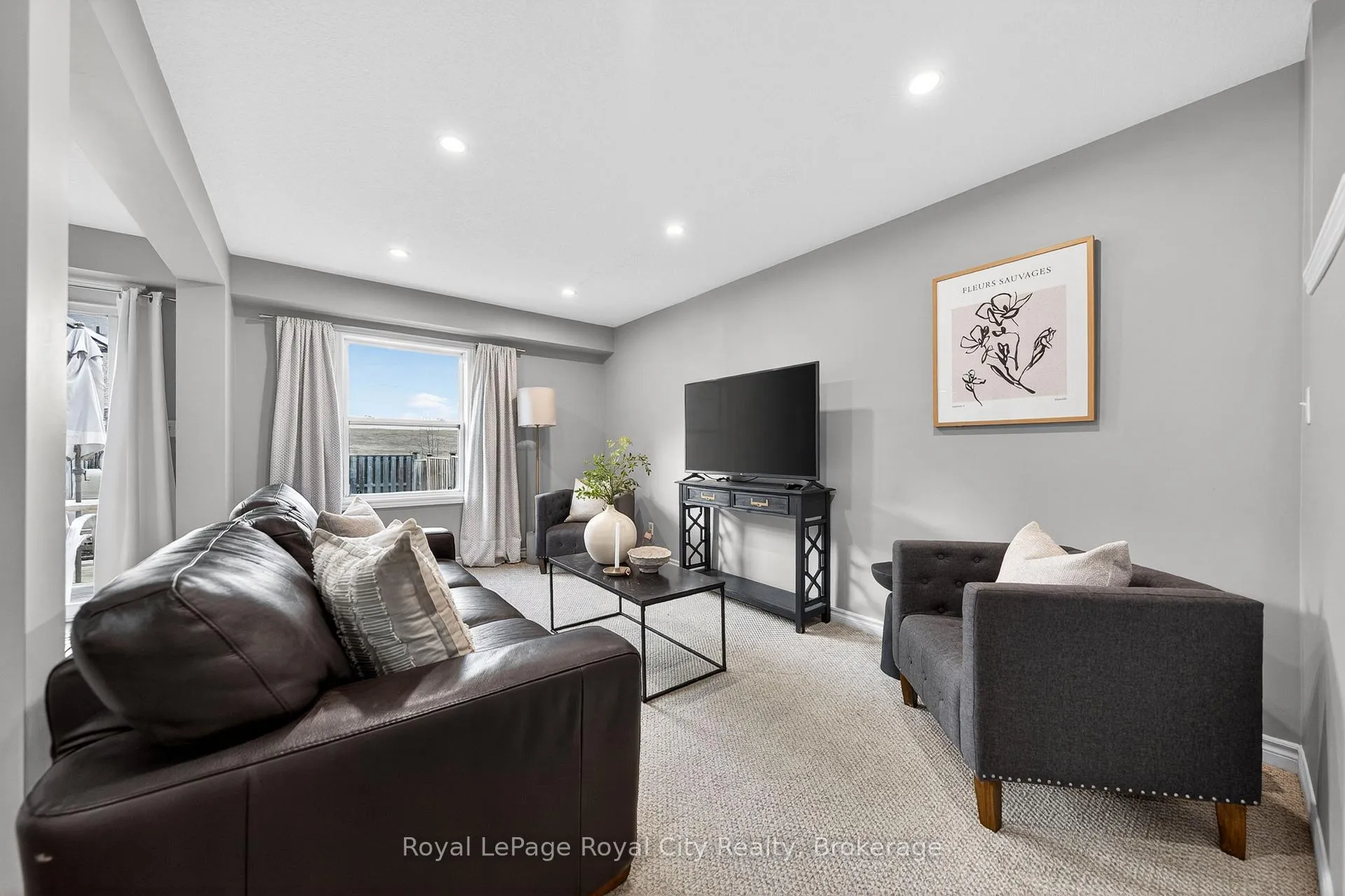 Photo 3 of 102 Edwards Street, Guelph, Grange Road — HOMEH