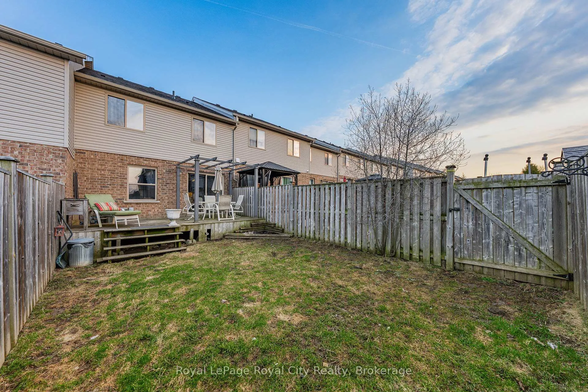 Photo 21 of 102 Edwards Street, Guelph, Grange Road — HOMEH