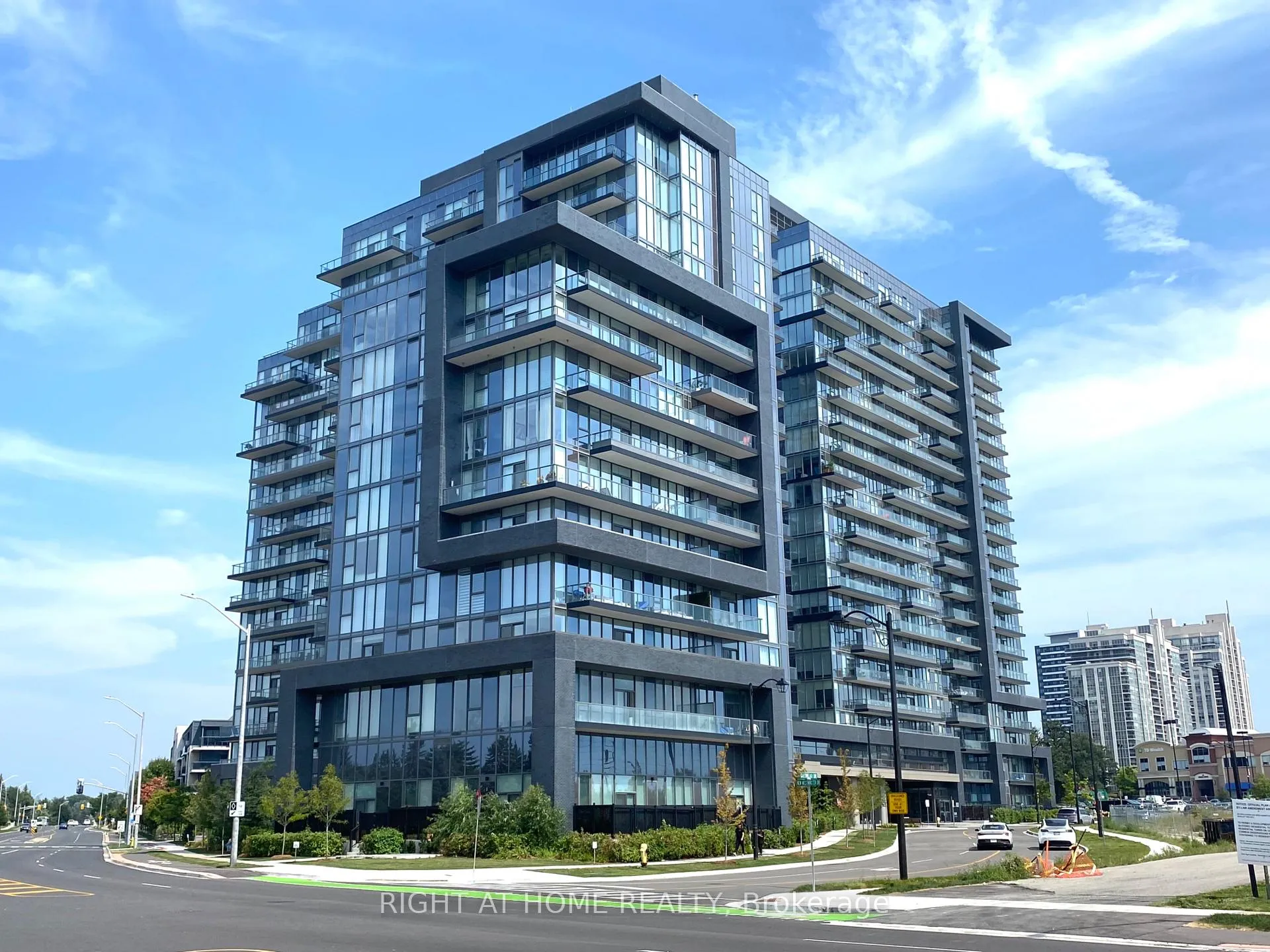 Photo 1 of Unit 514, 10 Gatineau Drive, Vaughan, Beverley Glen — HOMEH