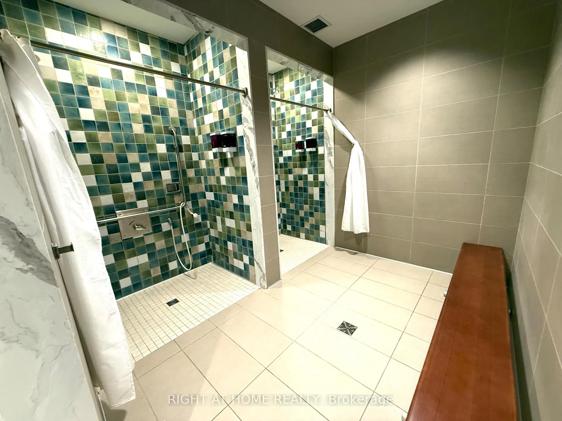 Photo 24 of Unit 514, 10 Gatineau Drive, Vaughan, Beverley Glen — HOMEH