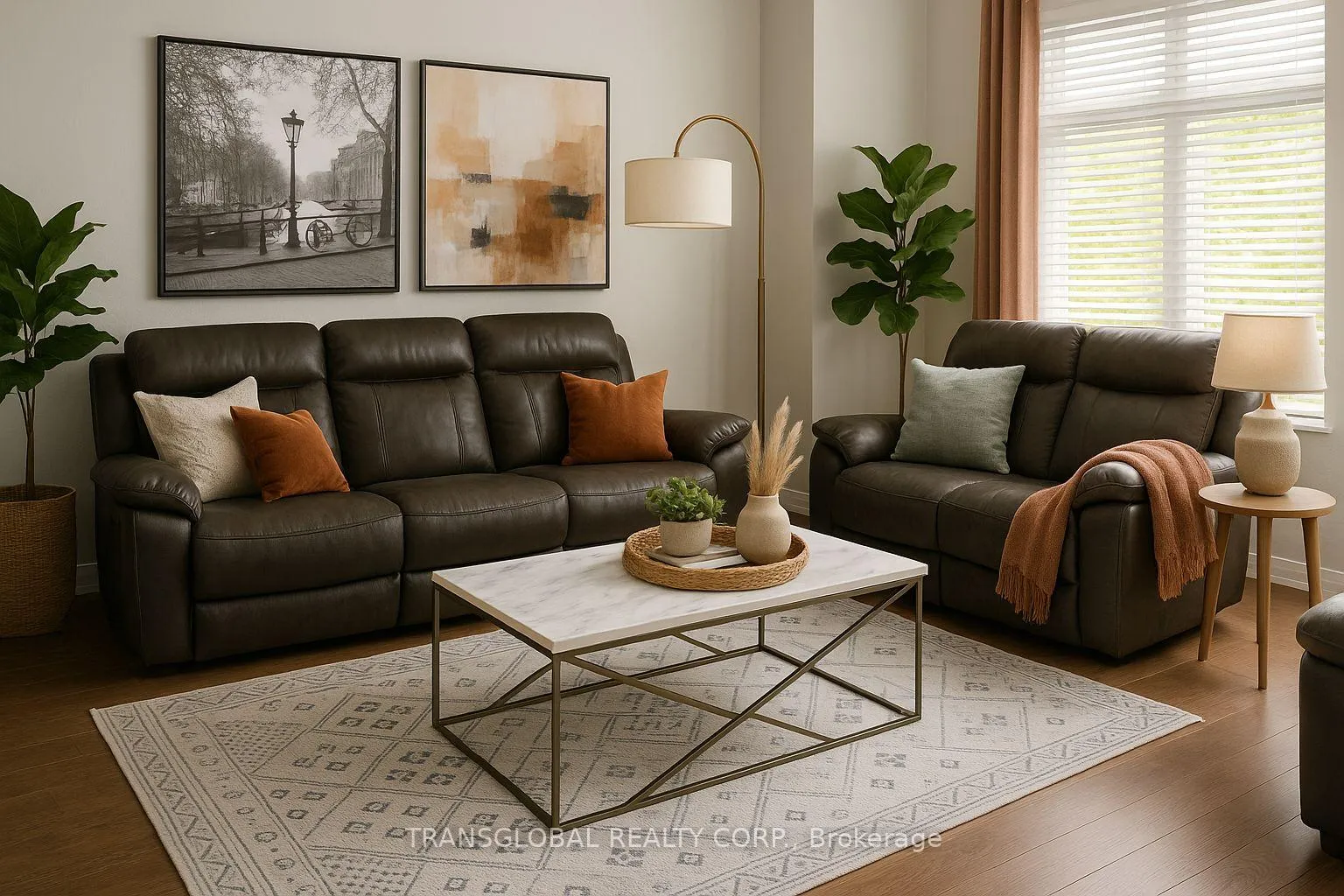 Photo 4 of 154 Golden Trail, Vaughan, Patterson — HOMEH
