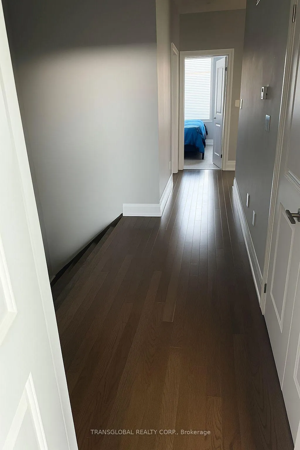Photo 5 of 154 Golden Trail, Vaughan, Patterson — HOMEH