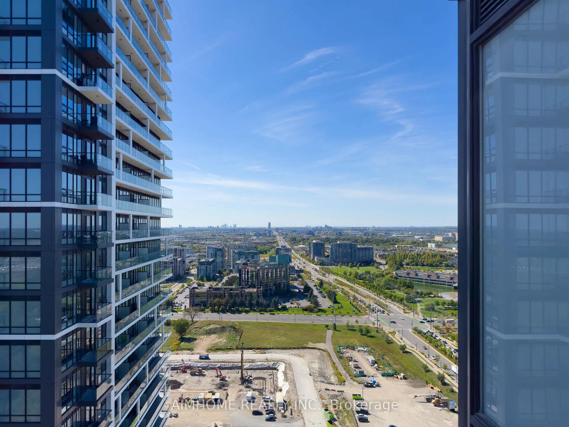 Photo 18 of Unit 3605, 18 Water Walk Drive, Markham, Unionville — HOMEH