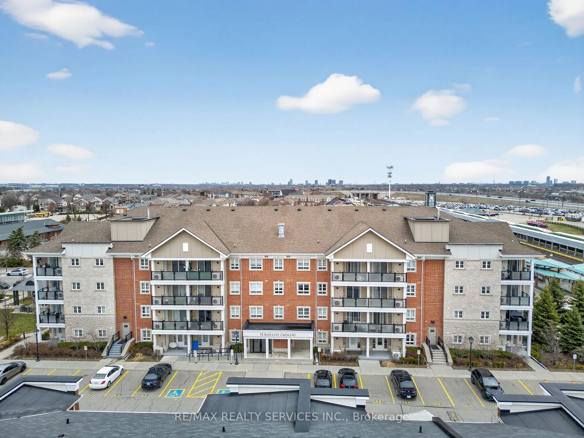 Photo 12 of Unit 301, 70 Baycliffe Crescent, Brampton, Northwest Brampton — HOMEH