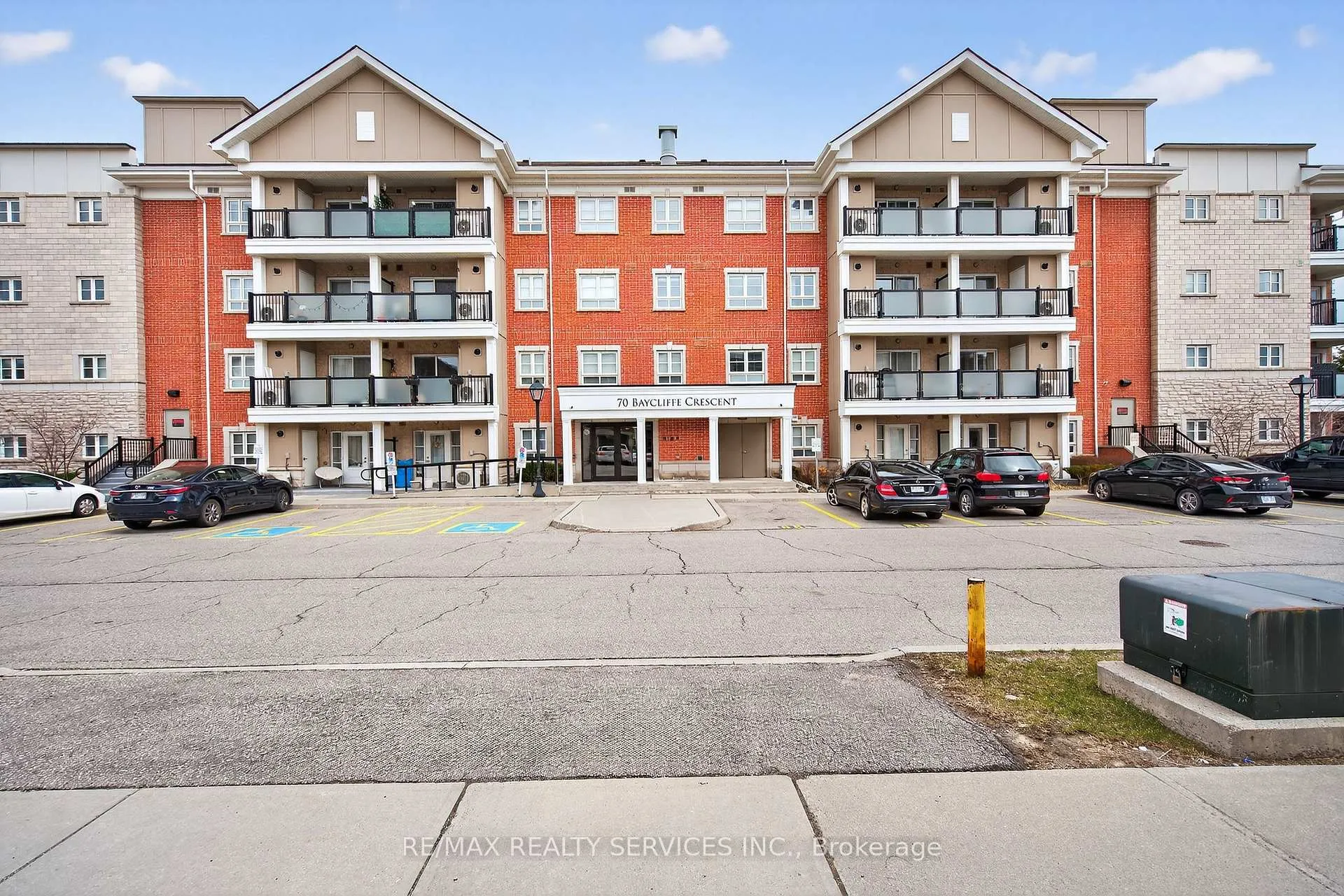Photo 16 of Unit 301, 70 Baycliffe Crescent, Brampton, Northwest Brampton — HOMEH
