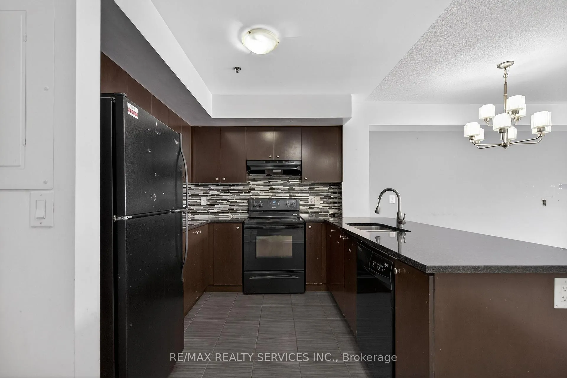 Photo 21 of Unit 301, 70 Baycliffe Crescent, Brampton, Northwest Brampton — HOMEH