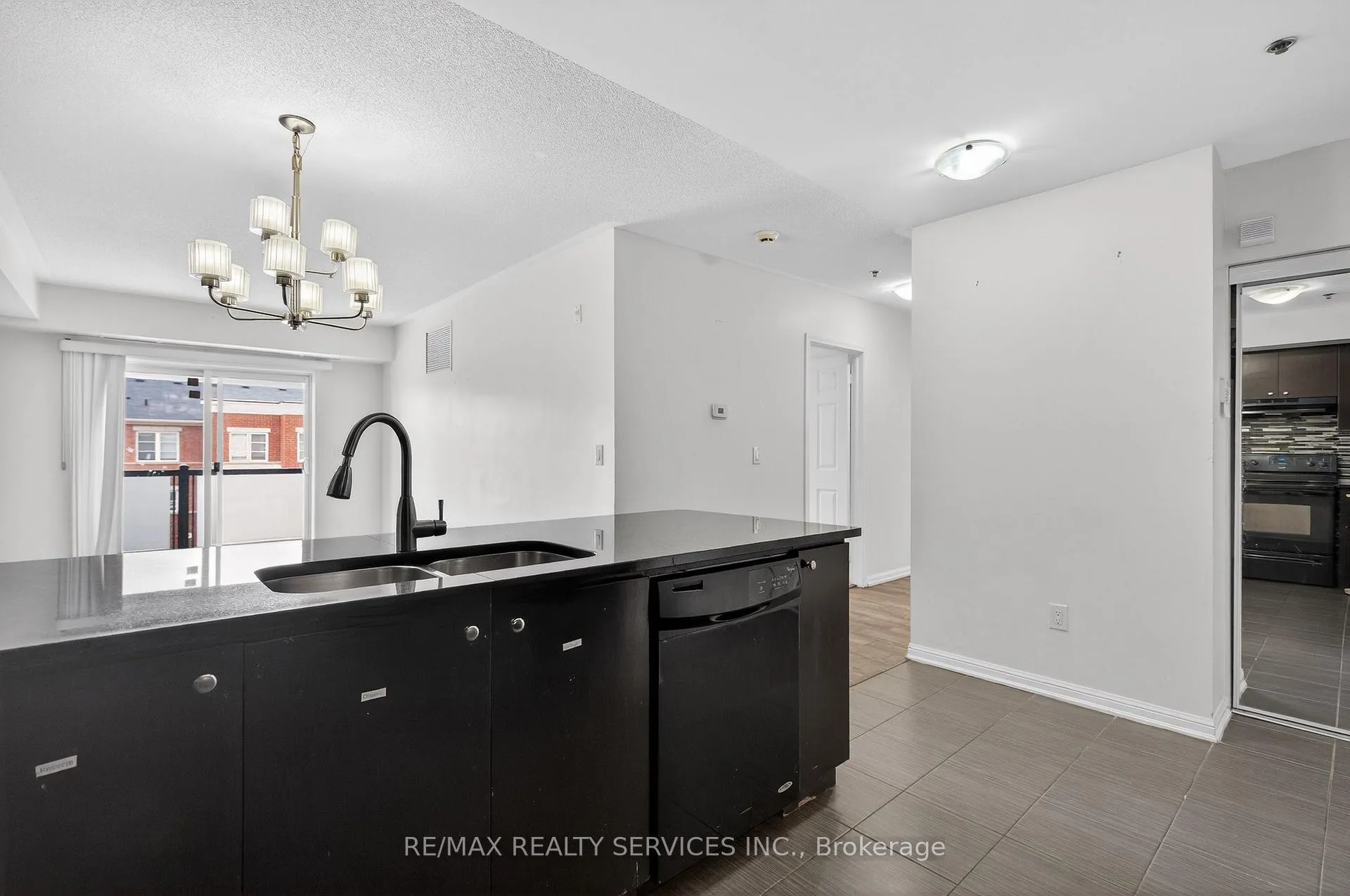 Photo 23 of Unit 301, 70 Baycliffe Crescent, Brampton, Northwest Brampton — HOMEH