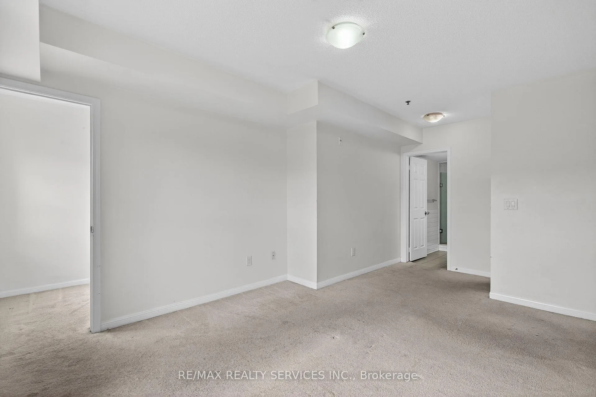 Photo 32 of Unit 301, 70 Baycliffe Crescent, Brampton, Northwest Brampton — HOMEH