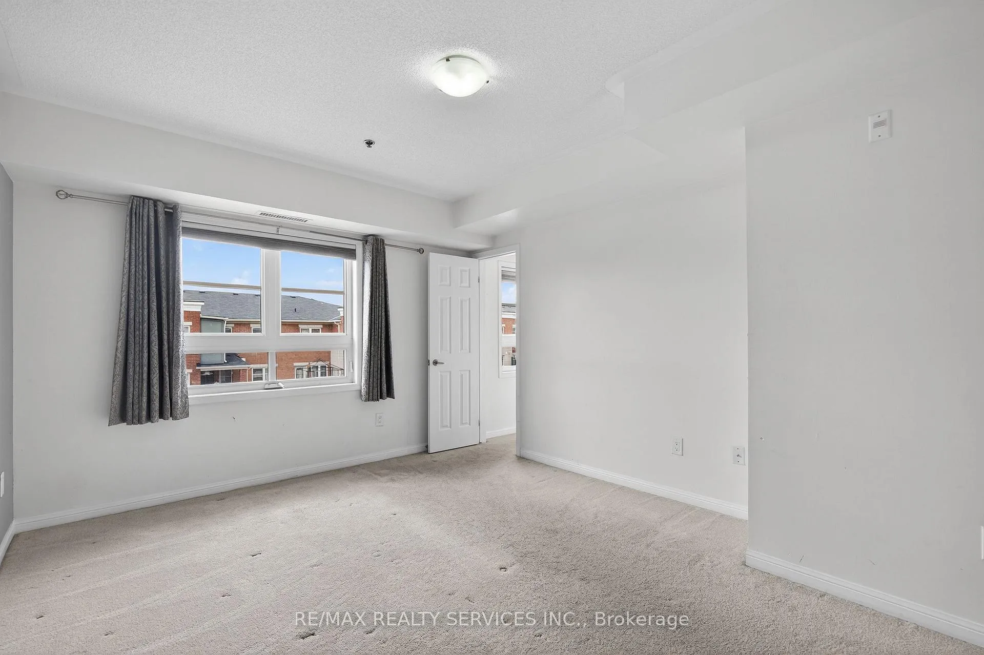 Photo 37 of Unit 301, 70 Baycliffe Crescent, Brampton, Northwest Brampton — HOMEH