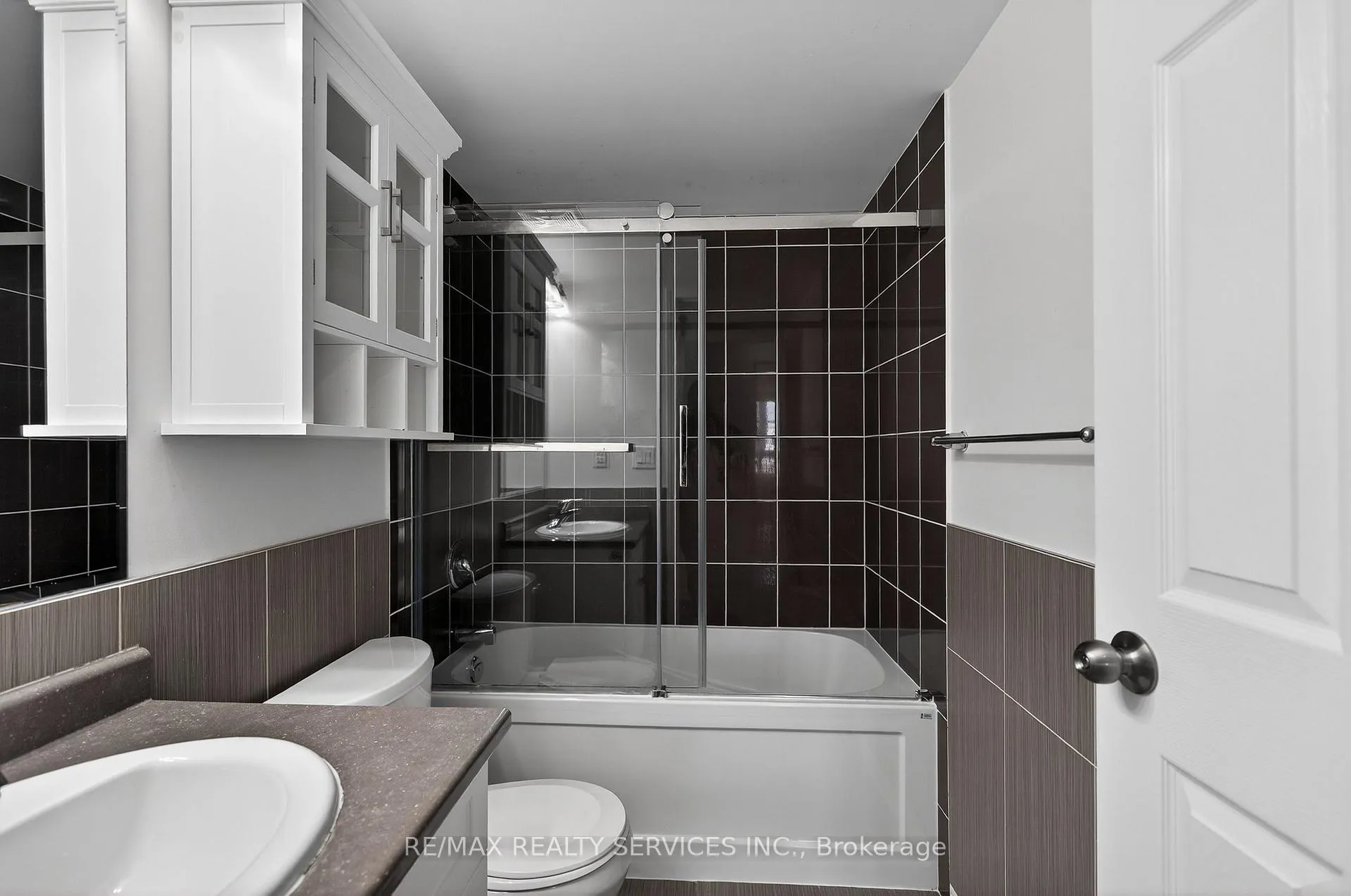 Photo 48 of Unit 301, 70 Baycliffe Crescent, Brampton, Northwest Brampton — HOMEH