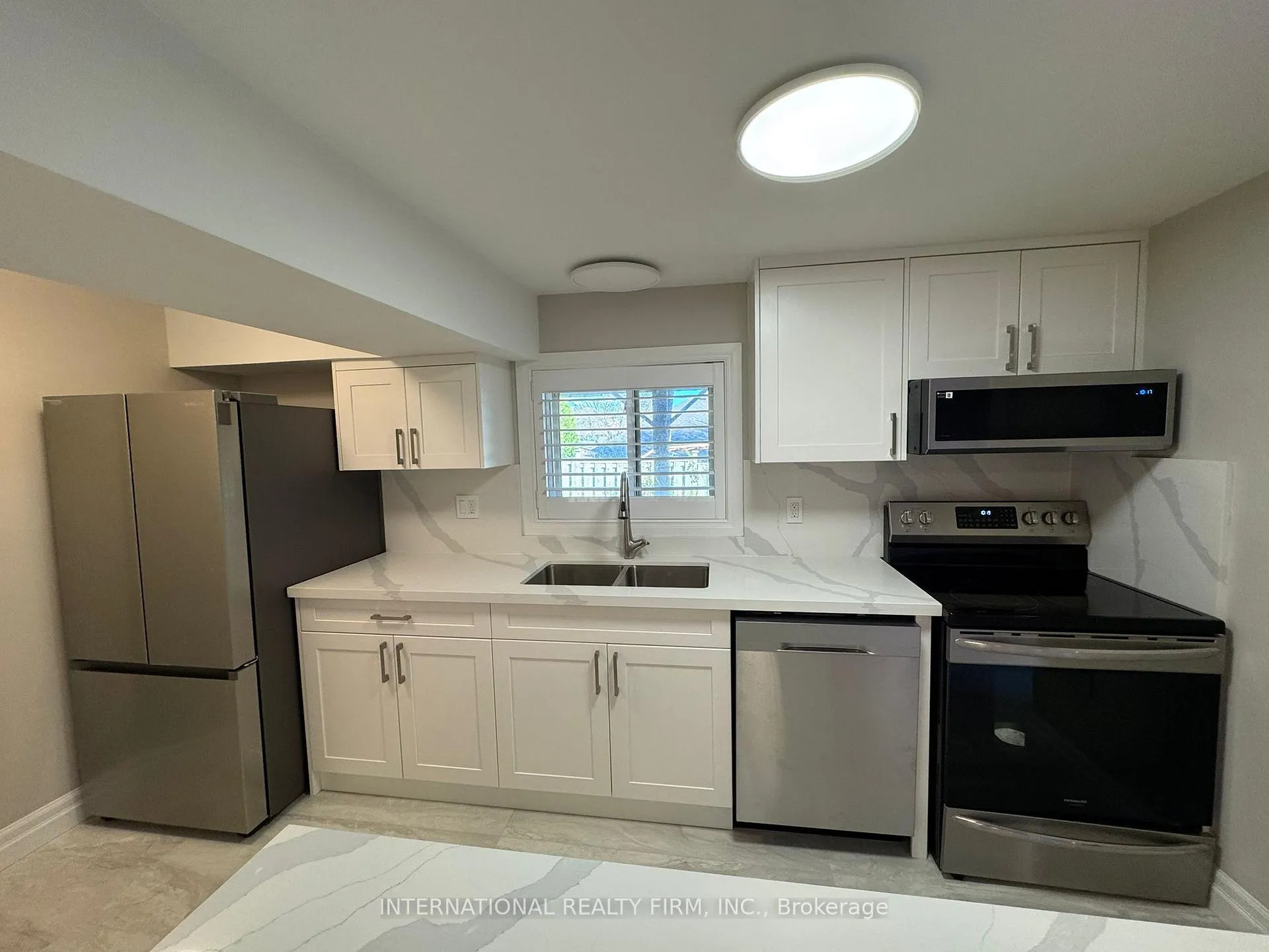 Photo 10 of Unit Bsmnt, 114 Crawford Rose Drive, Aurora, Aurora Heights — HOMEH