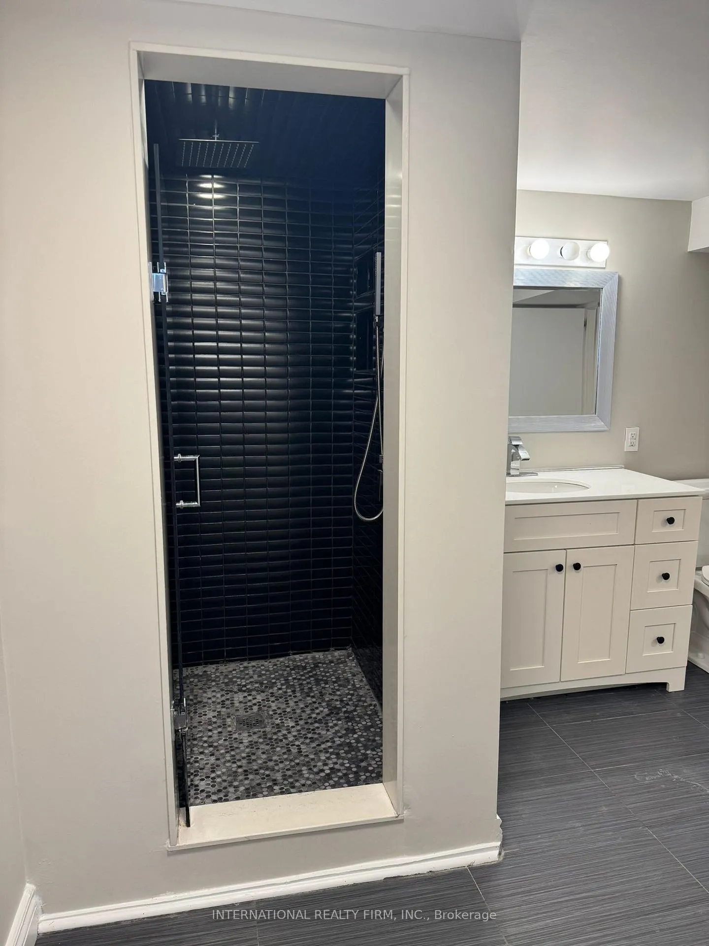 Photo 15 of Unit Bsmnt, 114 Crawford Rose Drive, Aurora, Aurora Heights — HOMEH