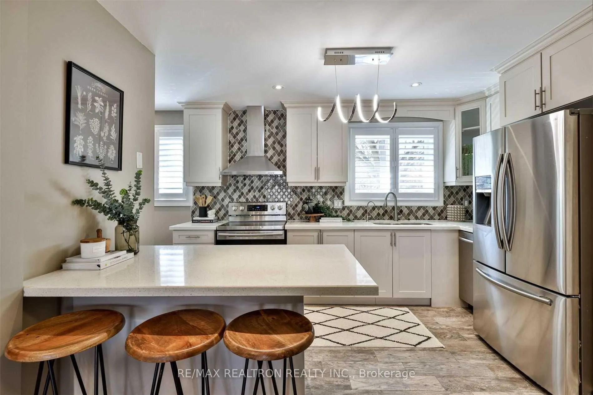 Photo 12 of Unit 7, 115 Henderson Avenue, Markham, Thornhill — HOMEH