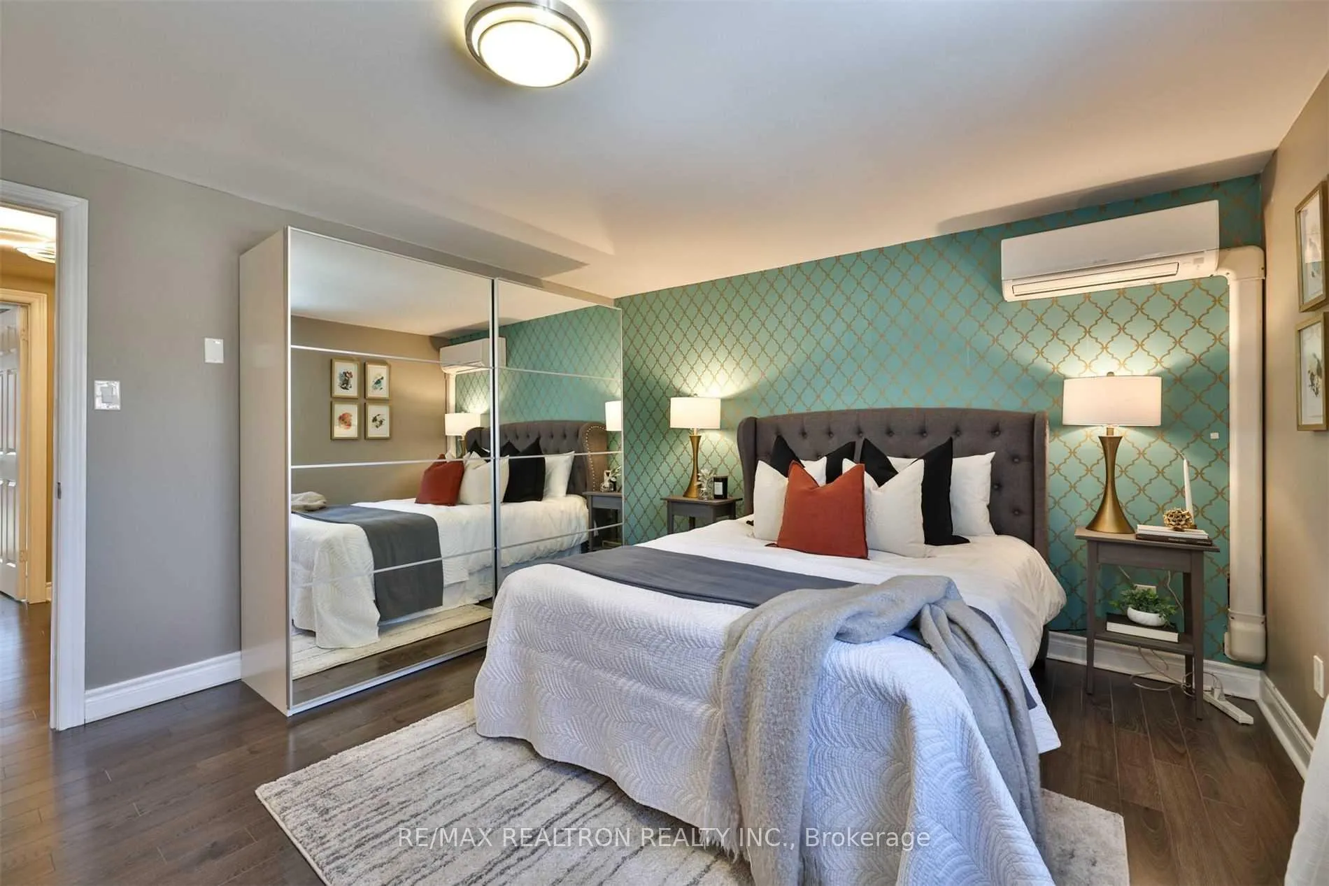 Photo 18 of Unit 7, 115 Henderson Avenue, Markham, Thornhill — HOMEH