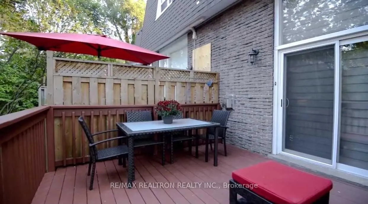 Photo 37 of Unit 7, 115 Henderson Avenue, Markham, Thornhill — HOMEH