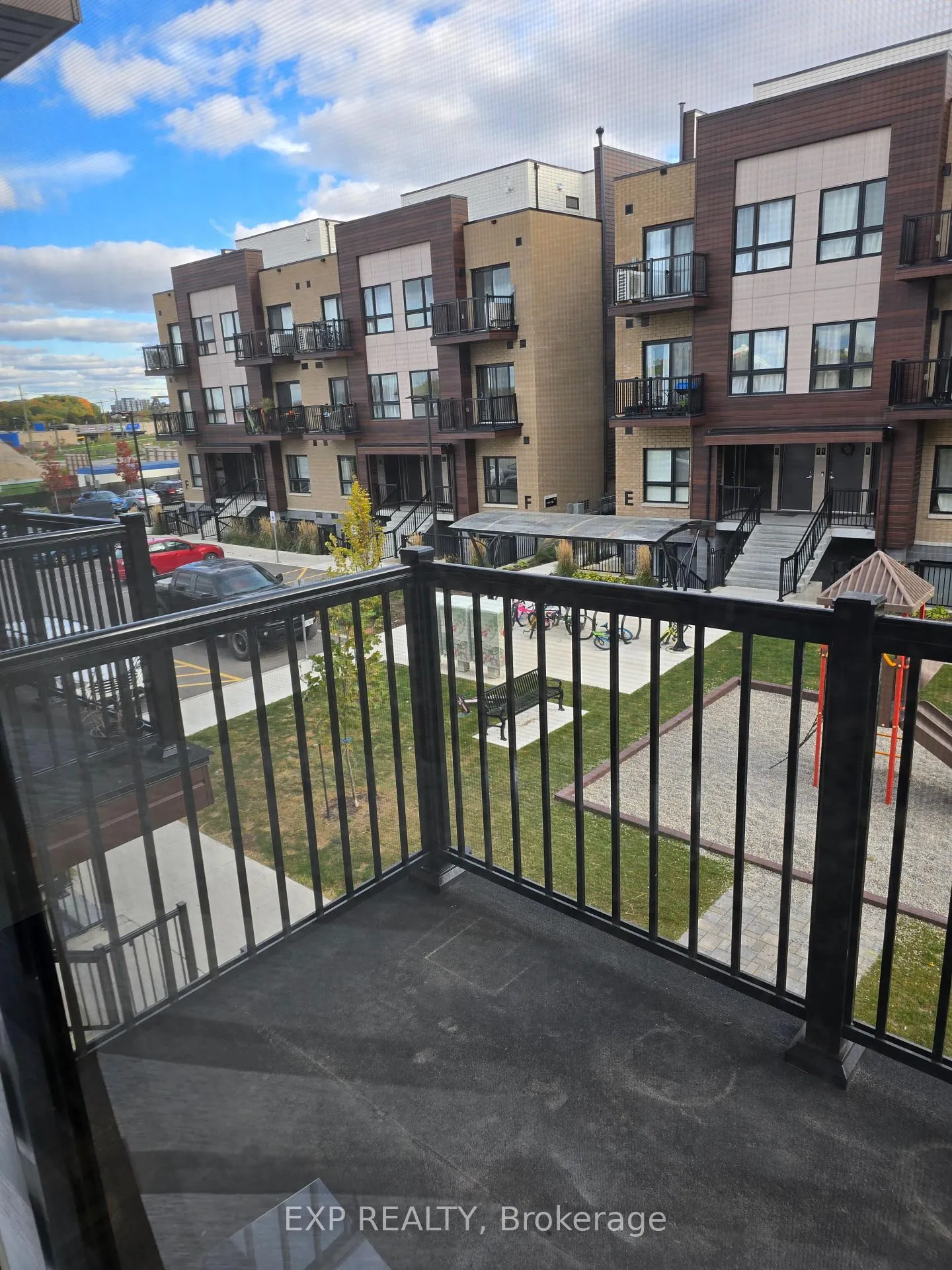 Photo 4 of Unit G6, 20 Palace Street, Kitchener — HOMEH